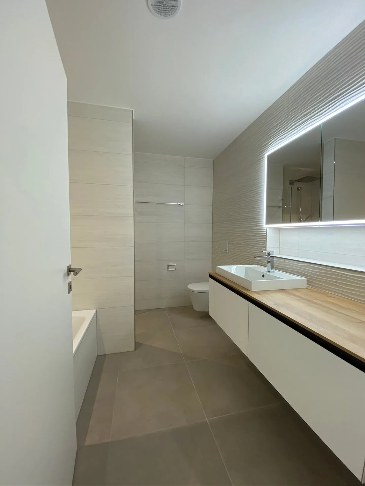 Helle 3.5-Zimmer-Wohnung - Foto 5 von 13