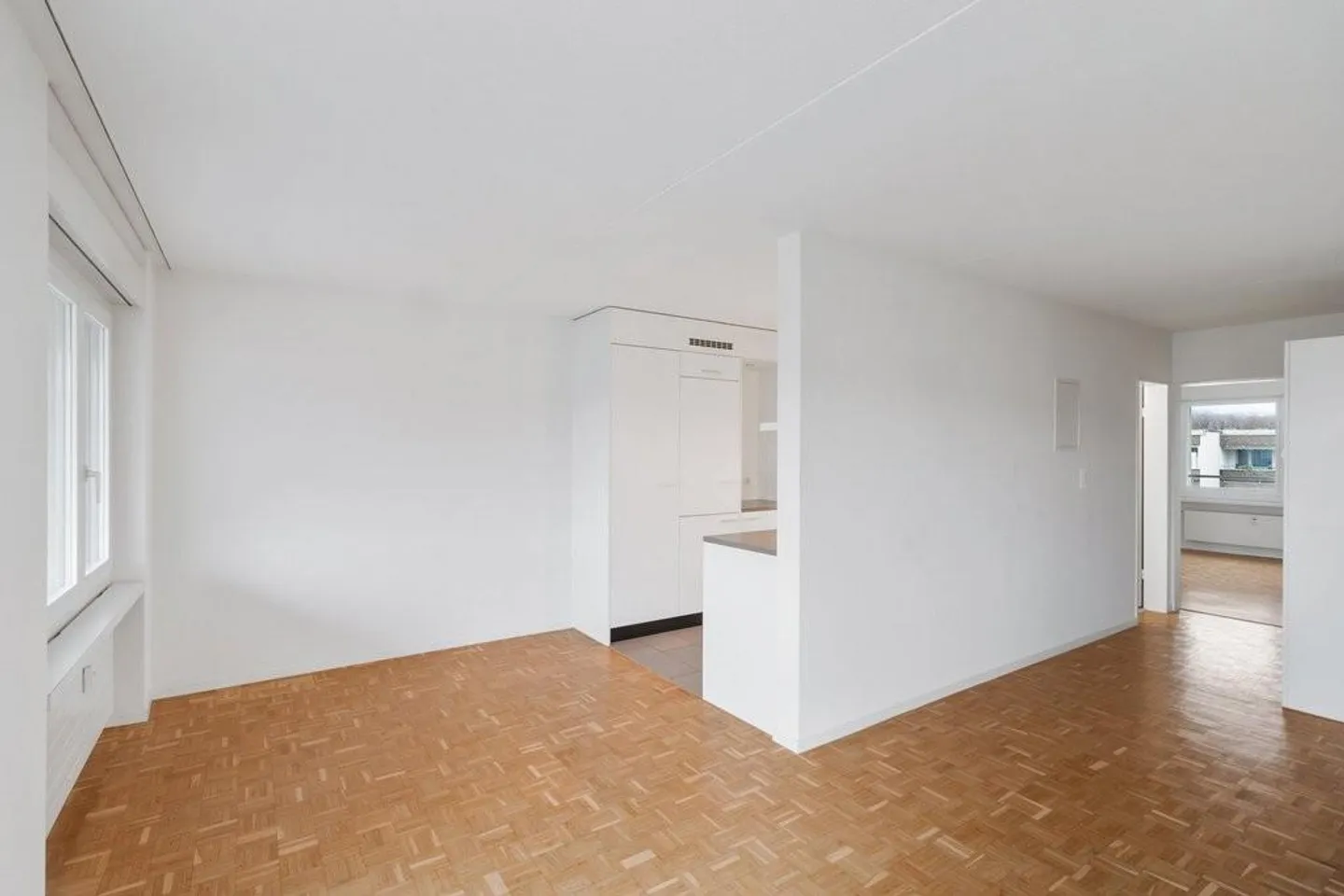 Moderne Wohnung in Belebtem Quartier - Foto 2 von 7