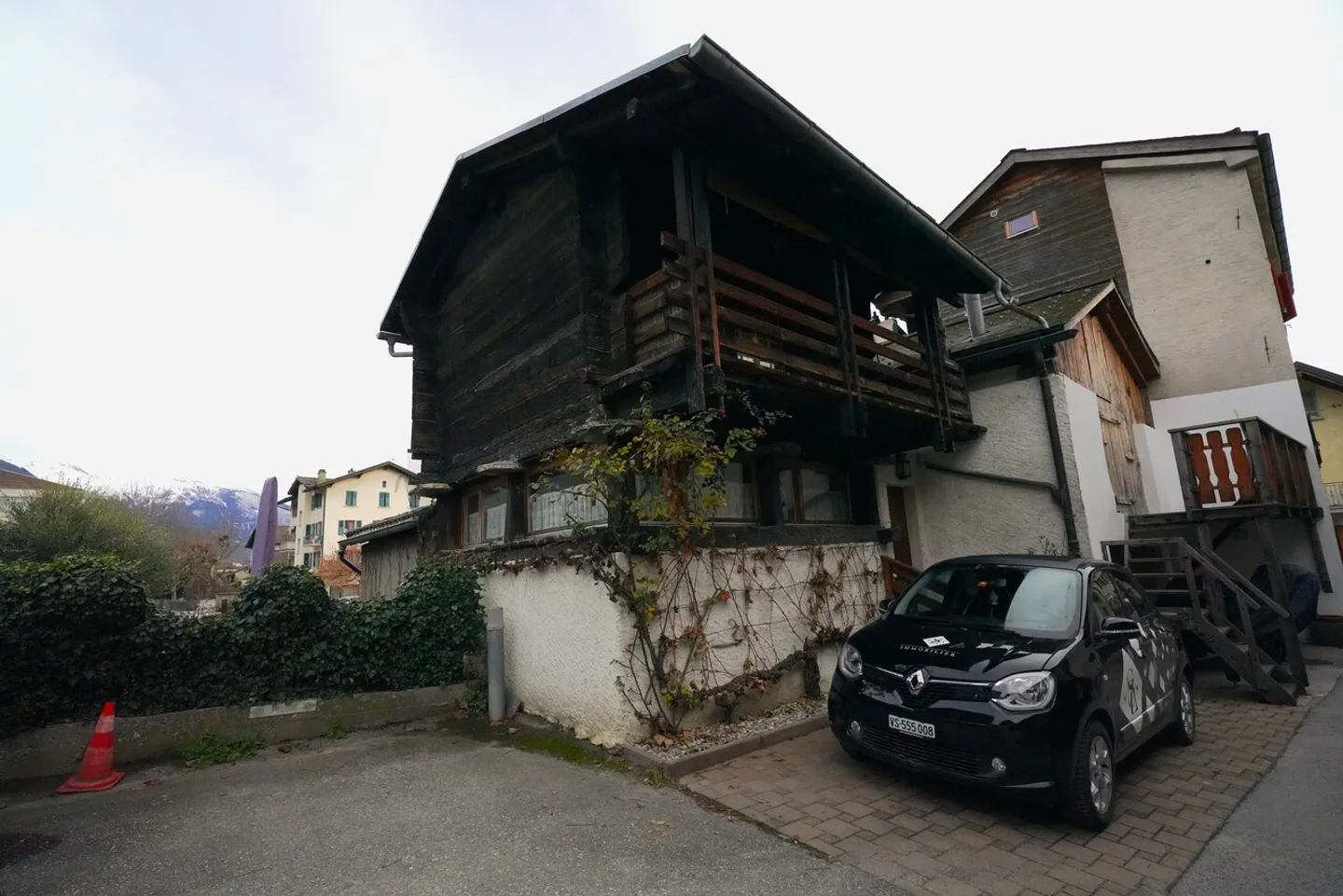 2.5-ROOM HOUSE IN MURAZ (SIERRE) - Photo 10 of 11