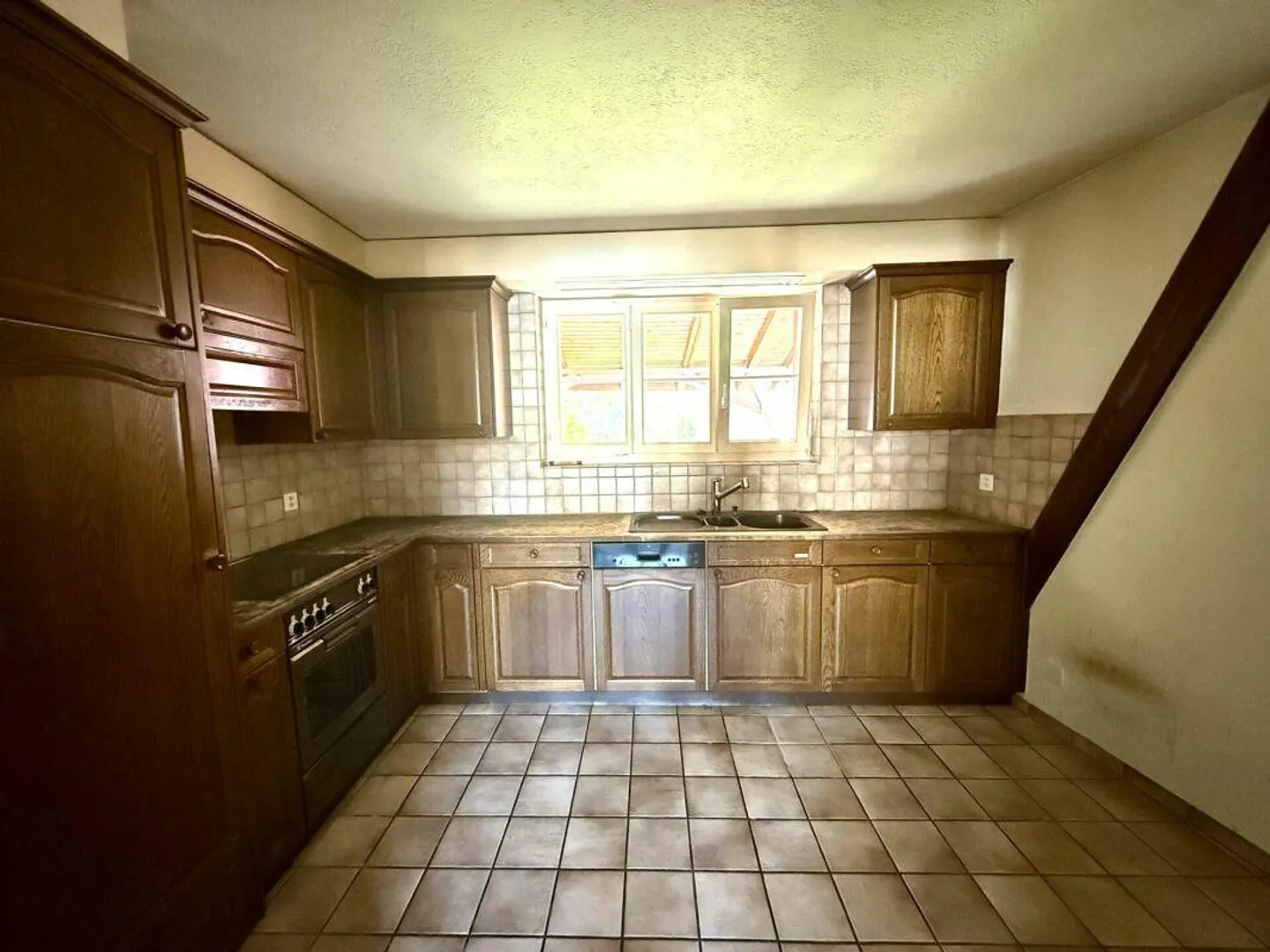 Multi-family house with gastronomy share in a central location - Photo 8 of 10