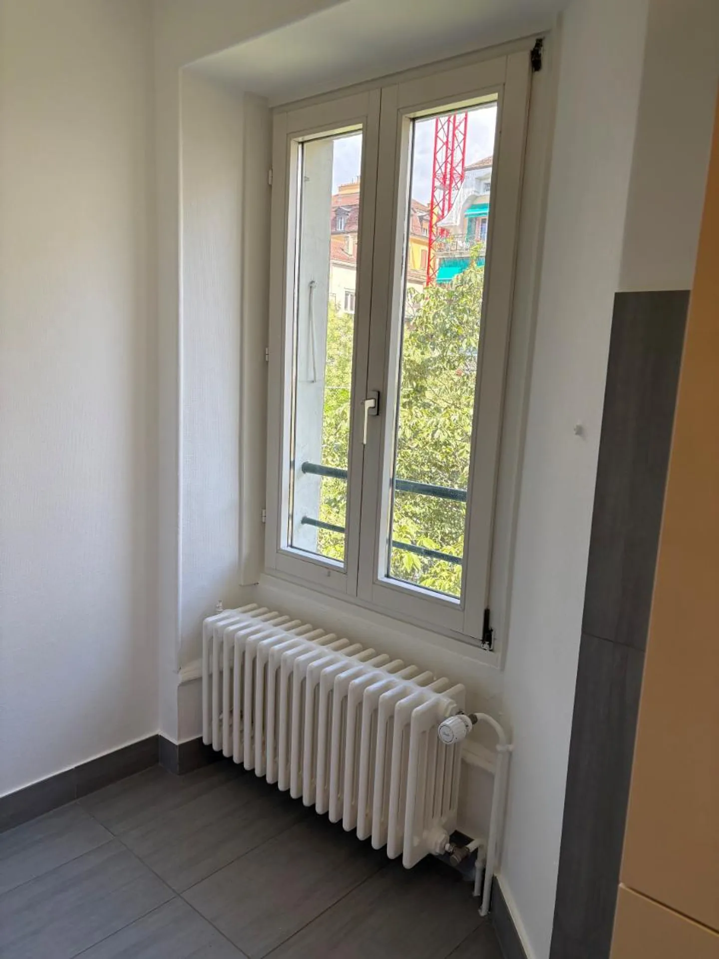 Charmant Appartement Sous Combles - Photo 4 sur 8