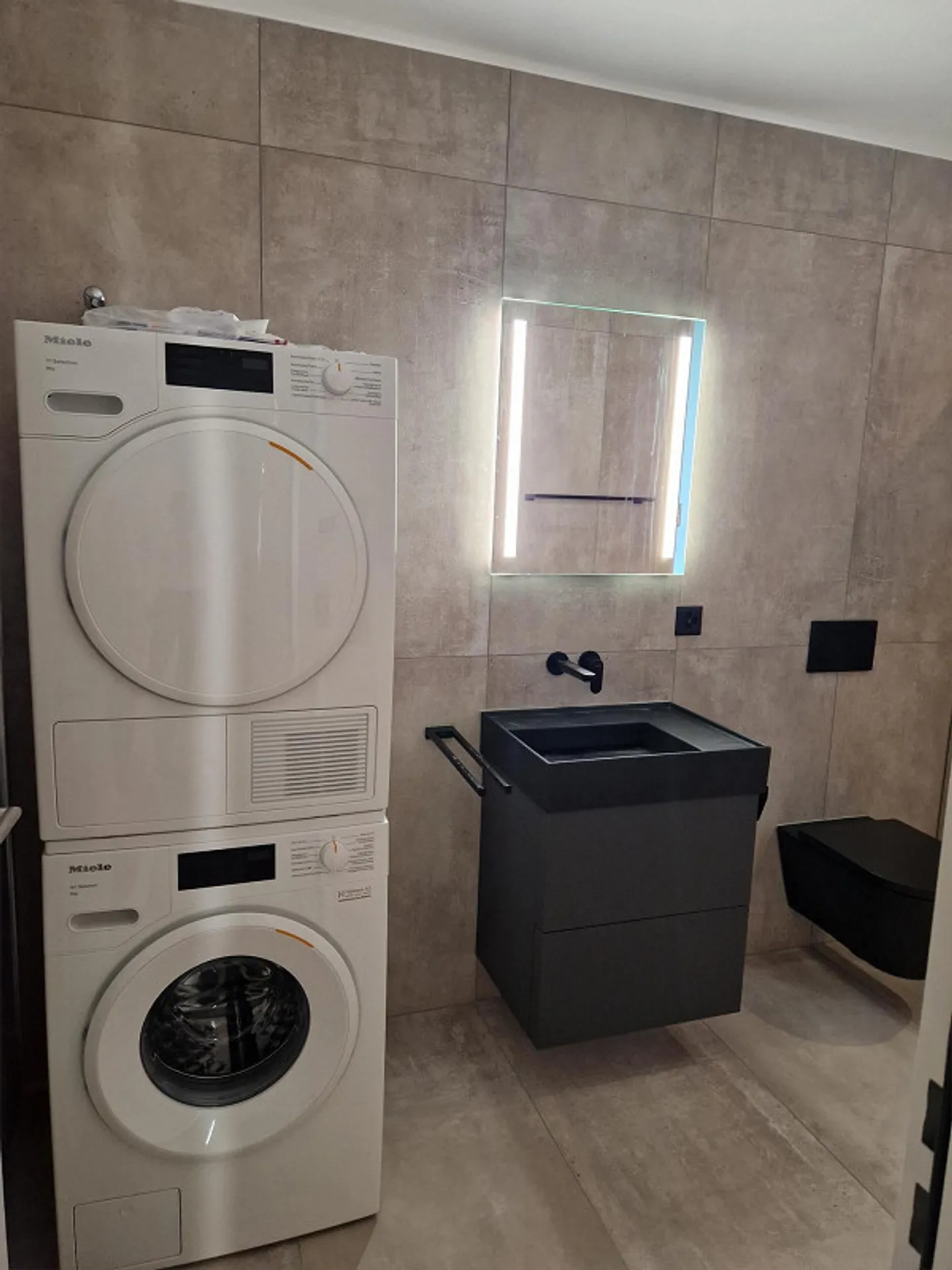 Location d'un spacieux appartement designer de 2,5 pièces dans le Rotkreuz-Risch fiscalement avantageux - Photo 10 sur 15