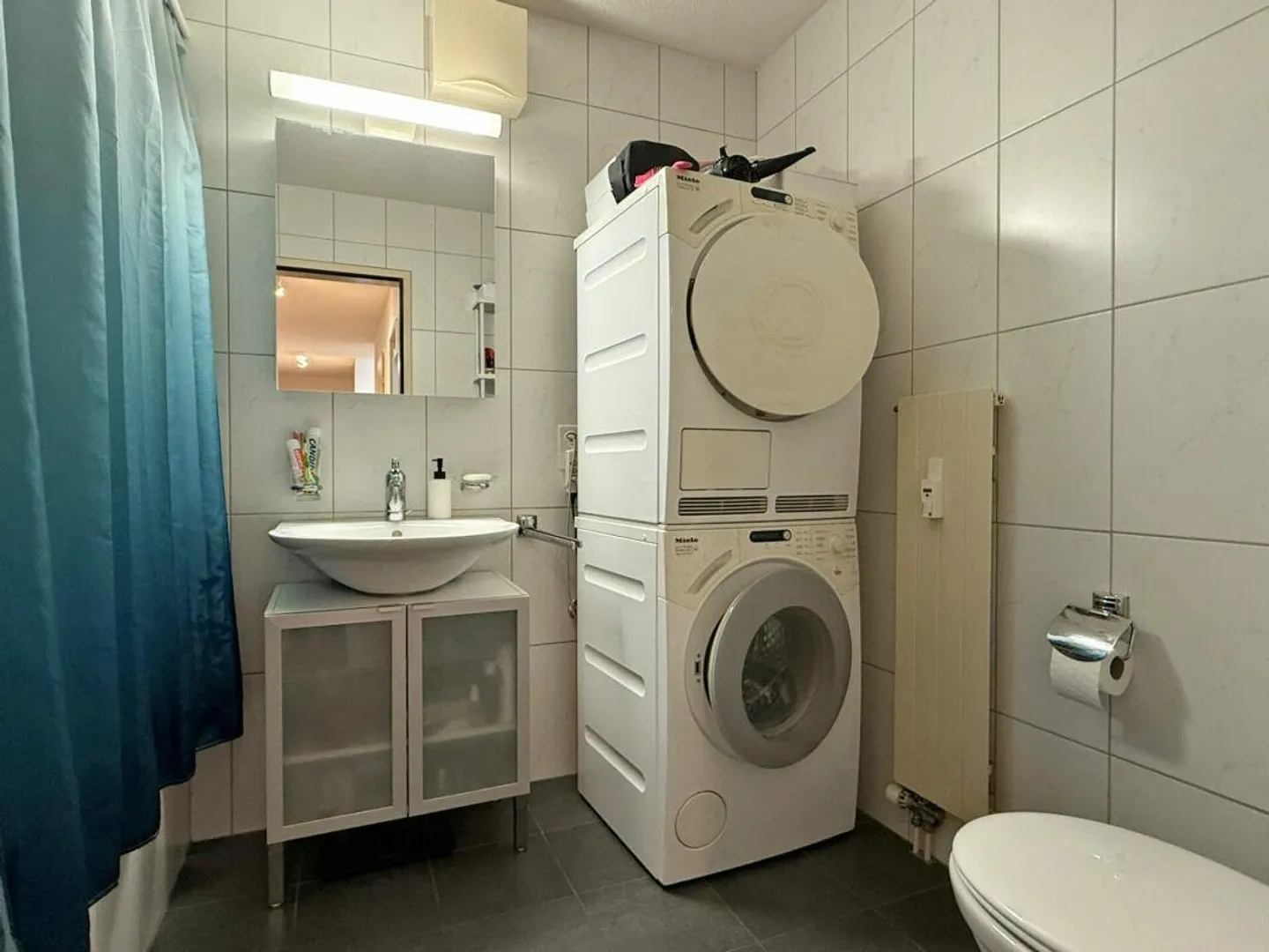Geräumige Wohnung mit Hobbyraum - Foto 7 von 11