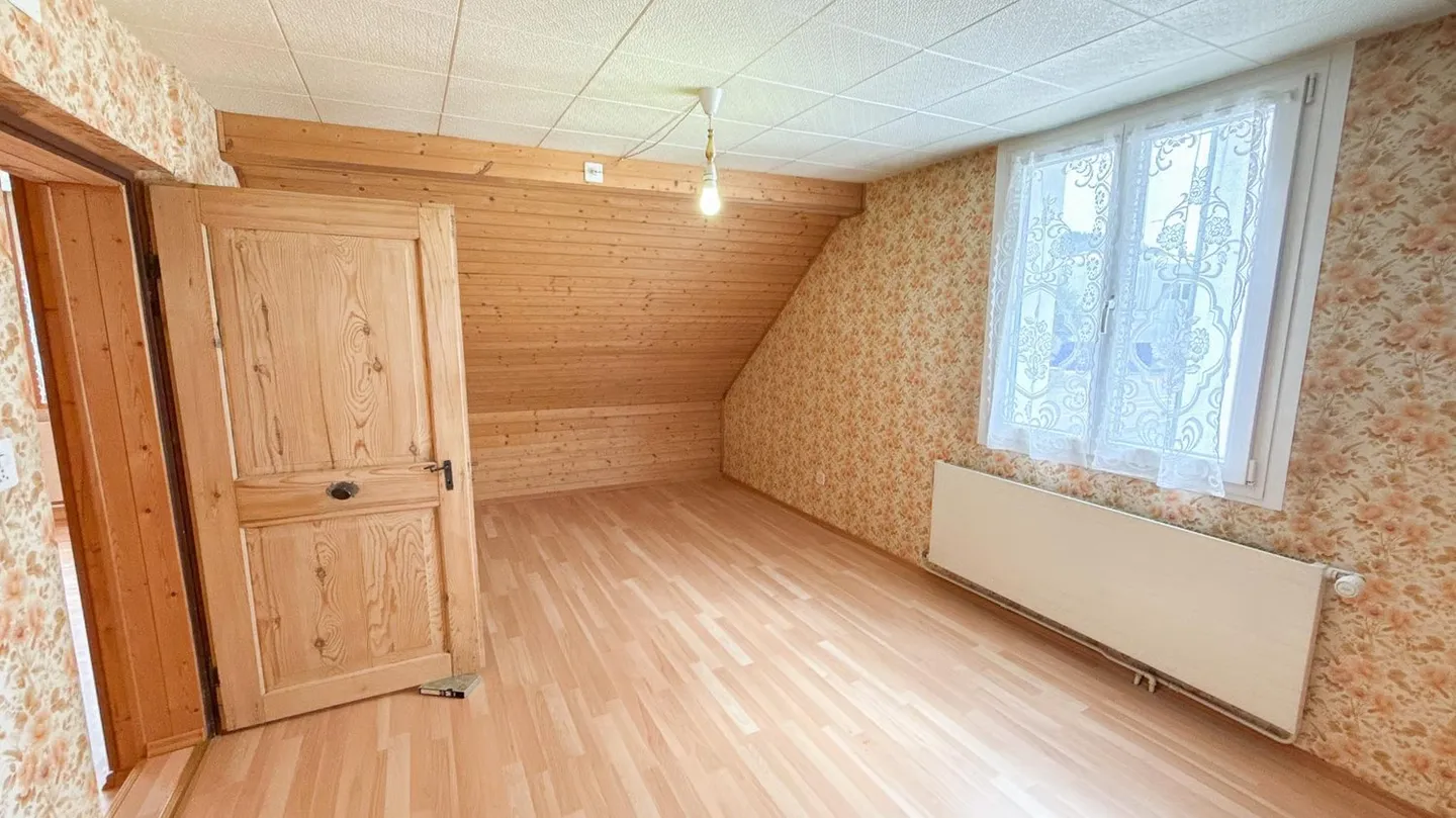 Maison bifamiliale passionnante avec 4 places de garage - Prix vérifié par la banque ! - Photo 10 sur 28