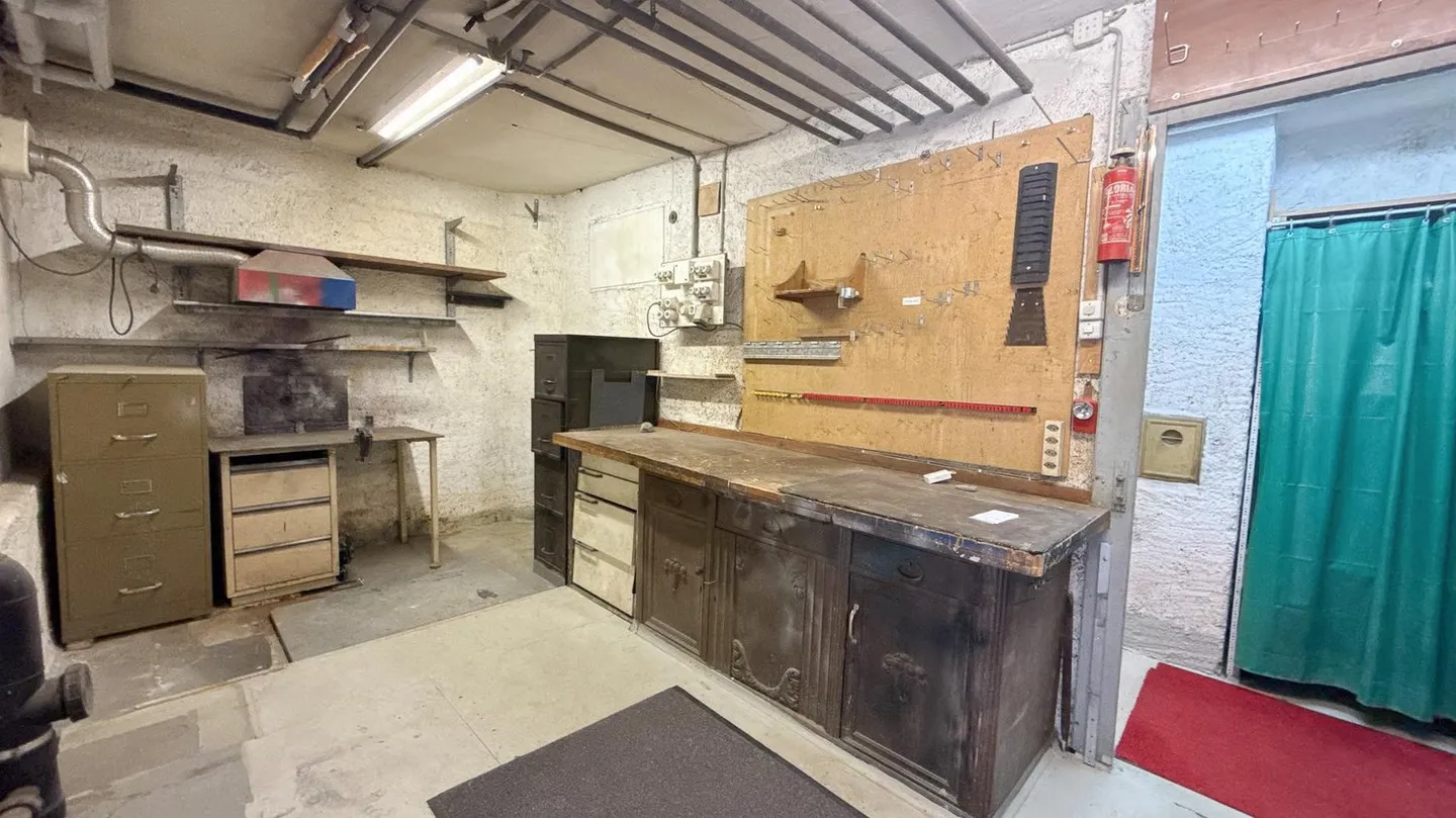Maison bifamiliale passionnante avec 4 places de garage - Prix vérifié par la banque ! - Photo 16 sur 28
