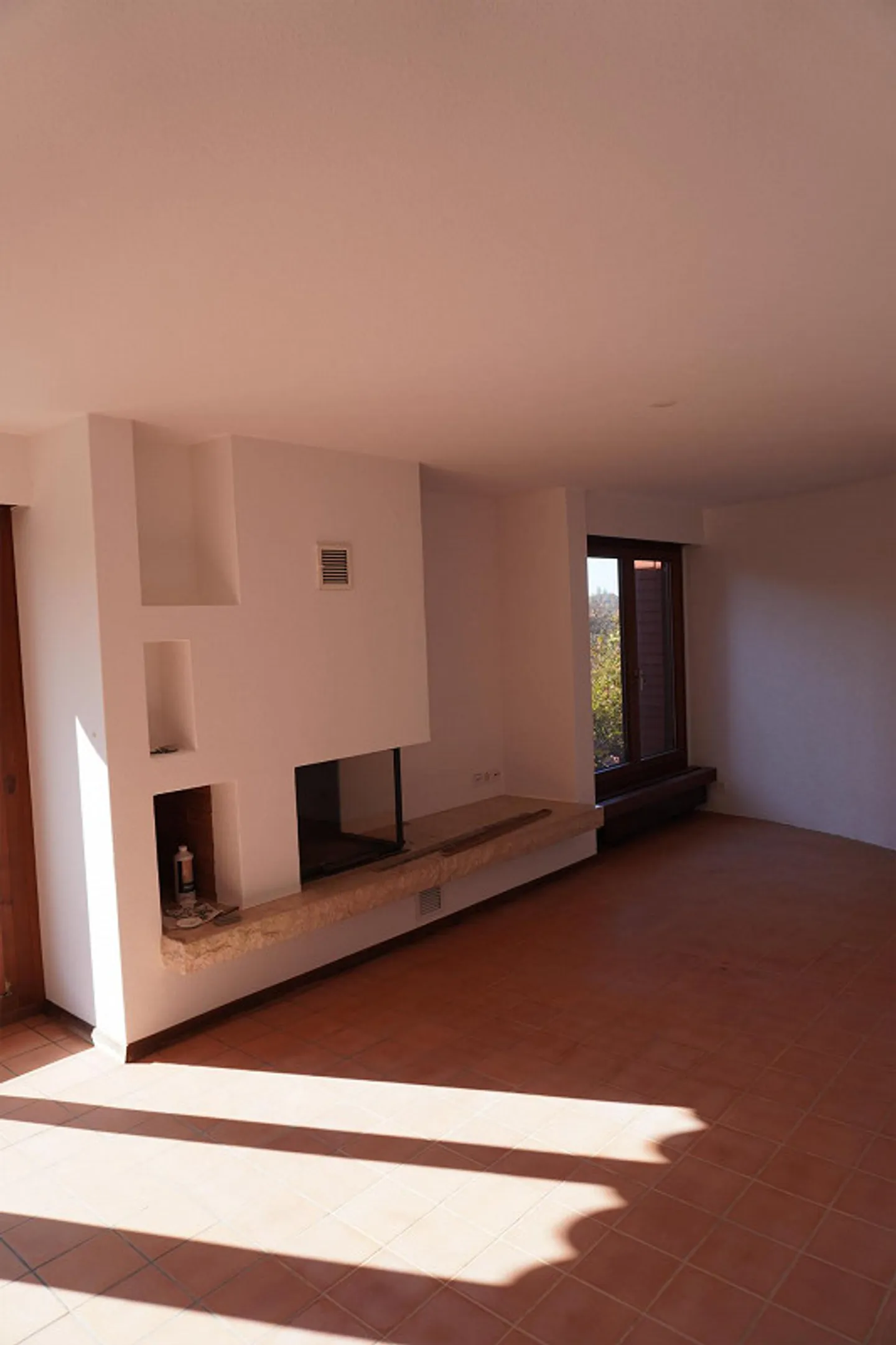 Grosszügige 5.5-Zimmer-Gartenwohnung mit 132 m² - Foto 10 von 17