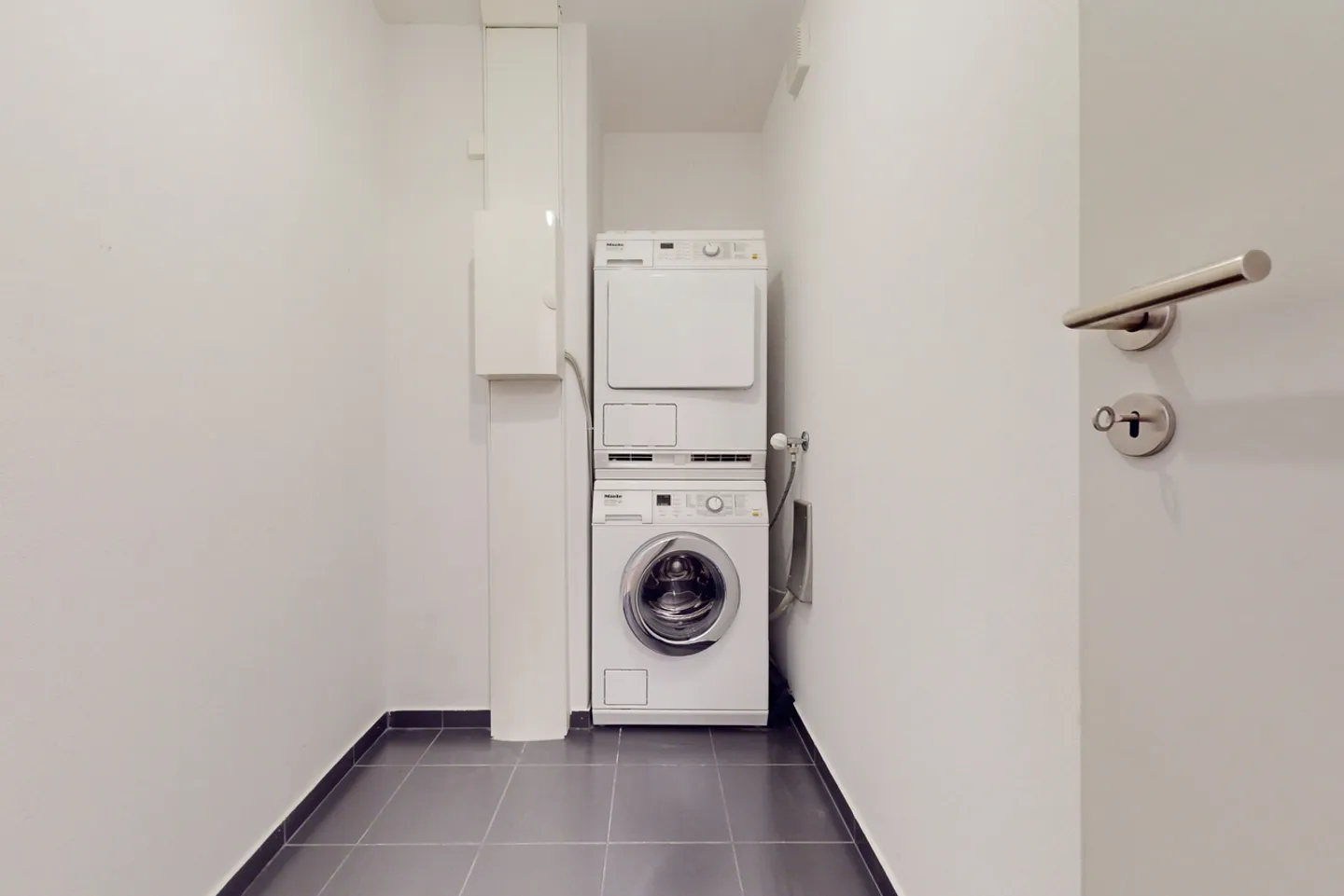 Your Dream Apartment - Photo 6 of 7