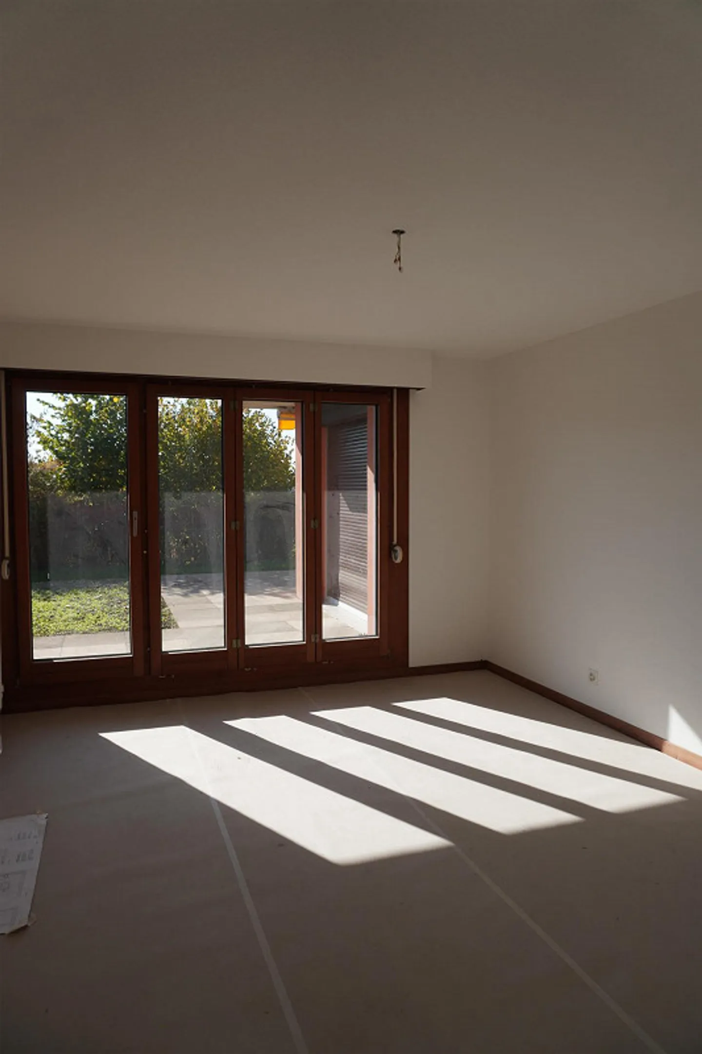 Grosszügige 5.5-Zimmer-Gartenwohnung mit 132 m² - Foto 16 von 17
