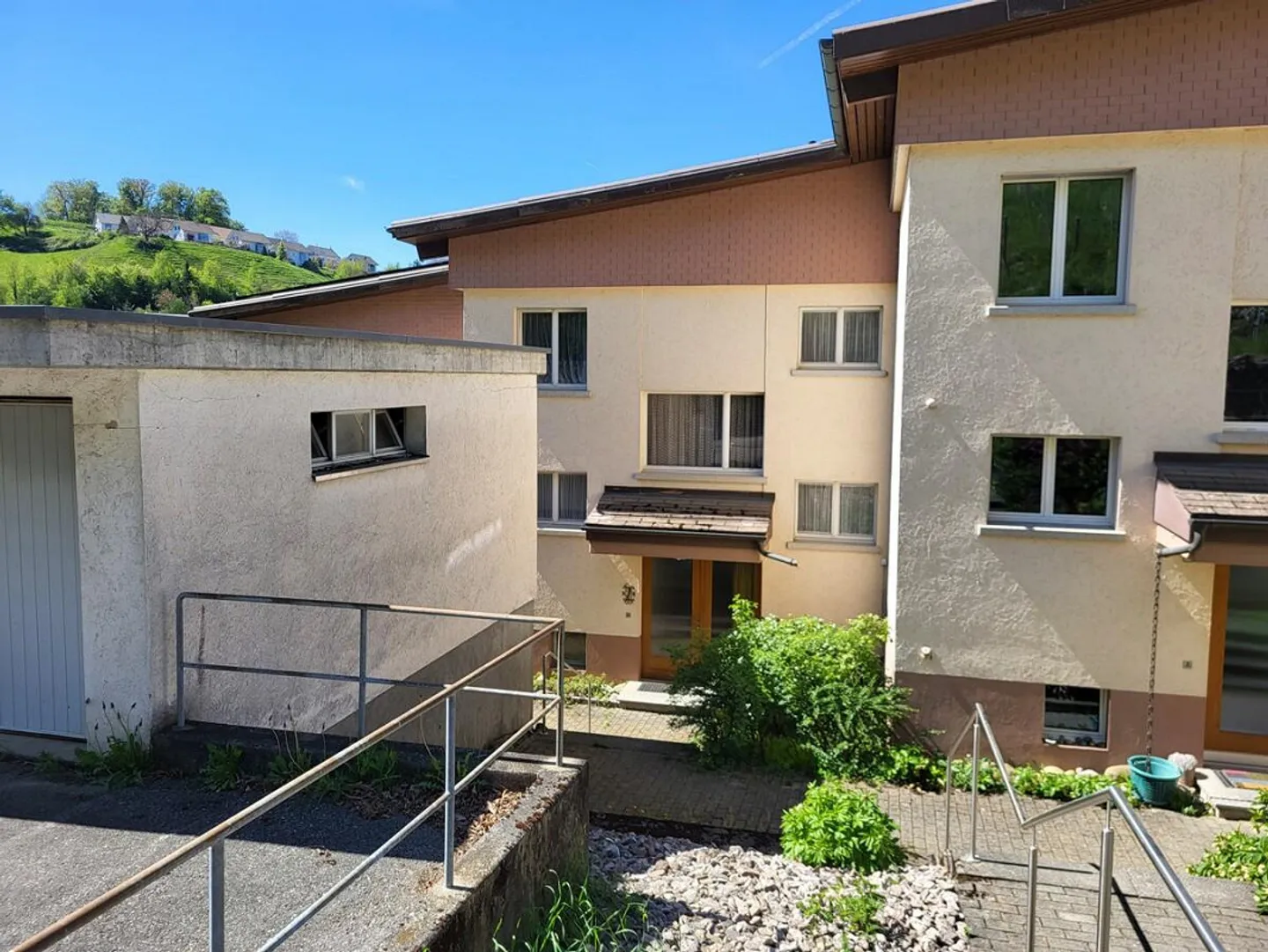 Charmante maison de ville dans un emplacement central - Photo 2 sur 15