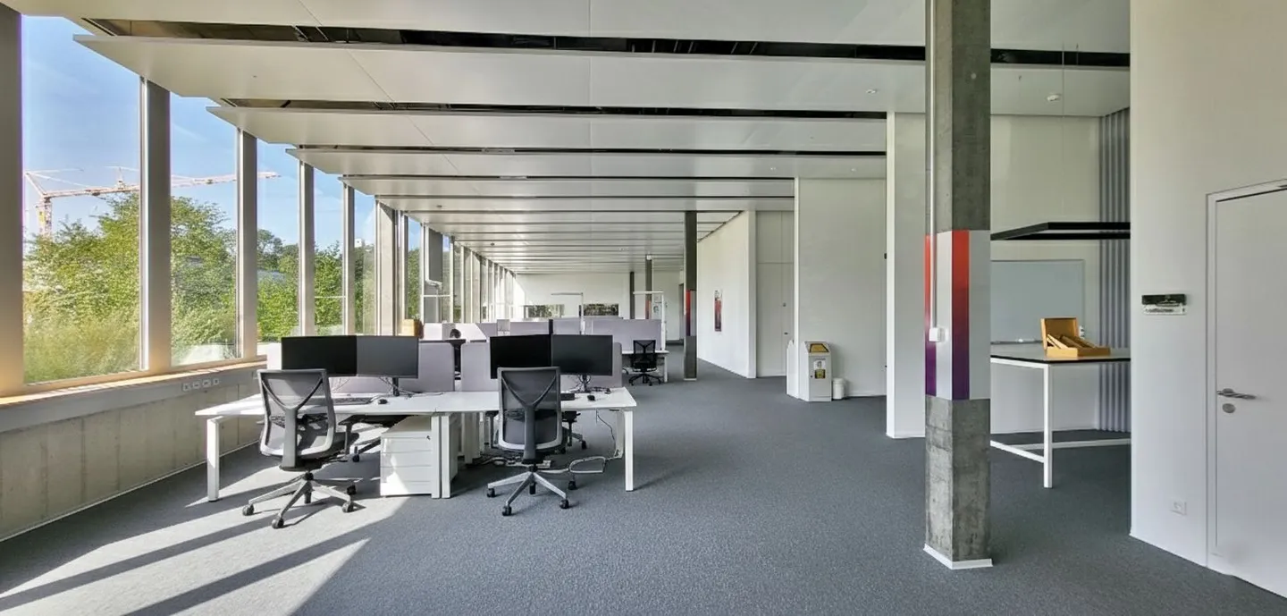 Espace de bureau moderne à Luterbach - Photo 2 sur 9