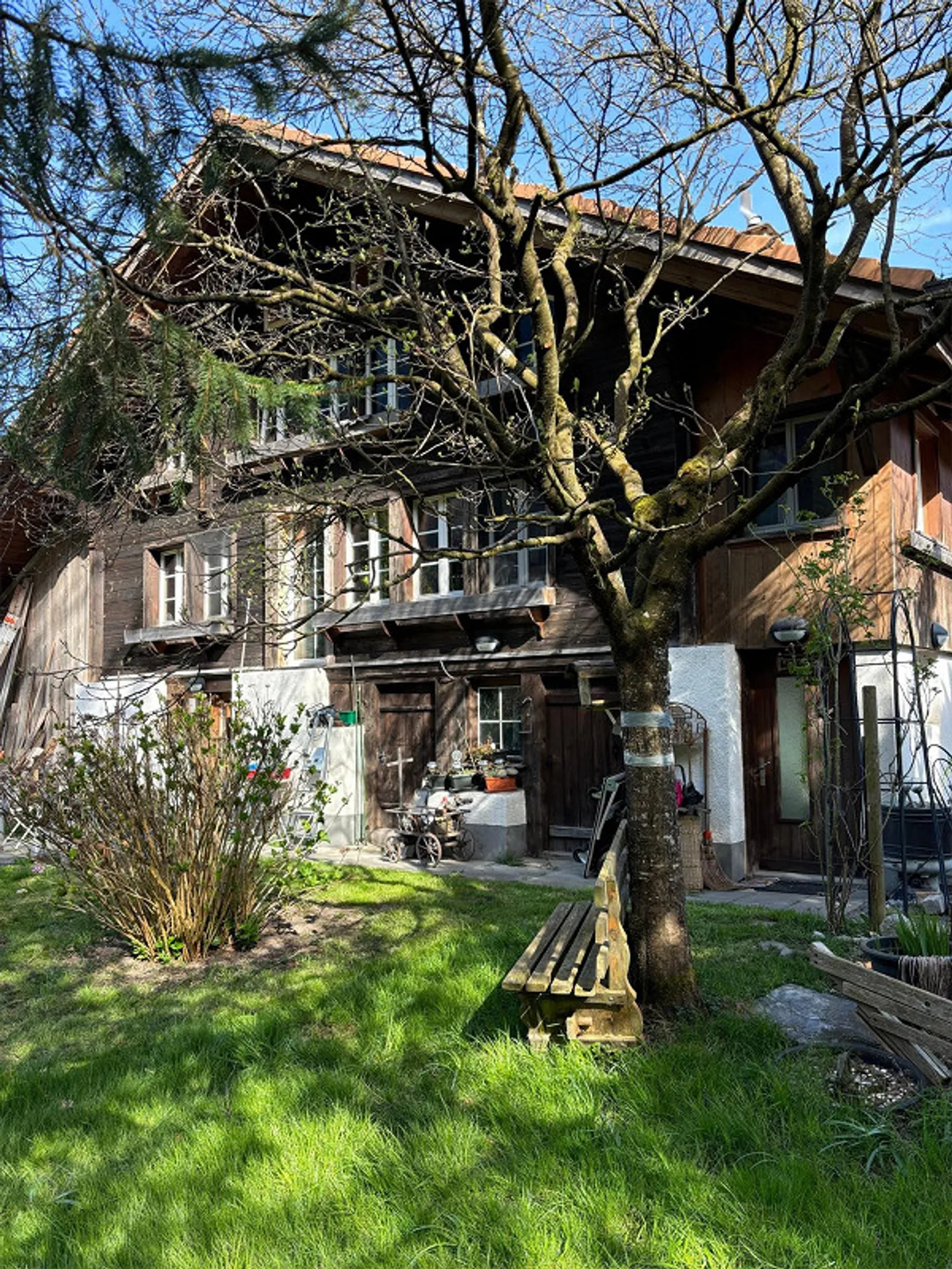 MAISON INDIVIDUELLE avec beaucoup d'espace. - Photo 2 sur 8