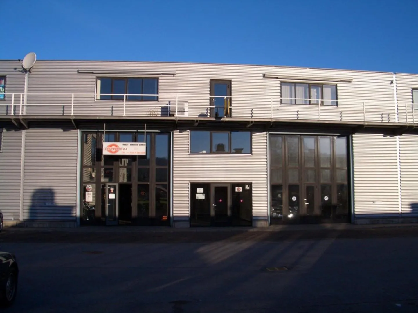 02267 - Local - Eplatures 46a - La Chaux-de-Fonds - Photo 5 of 5