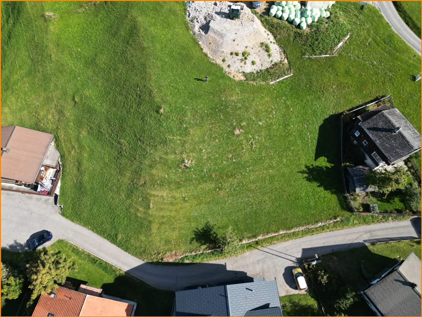 Bauparzelle in Langwies - Foto 2 di 4