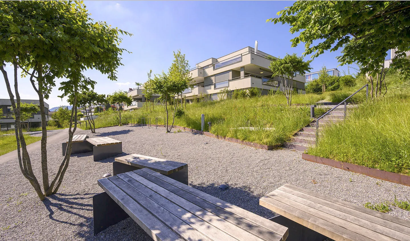 Gehobene 4½-Zimmer-Wohnung mit herrlicher Panoramasicht im Felmispark - Foto 5 von 7