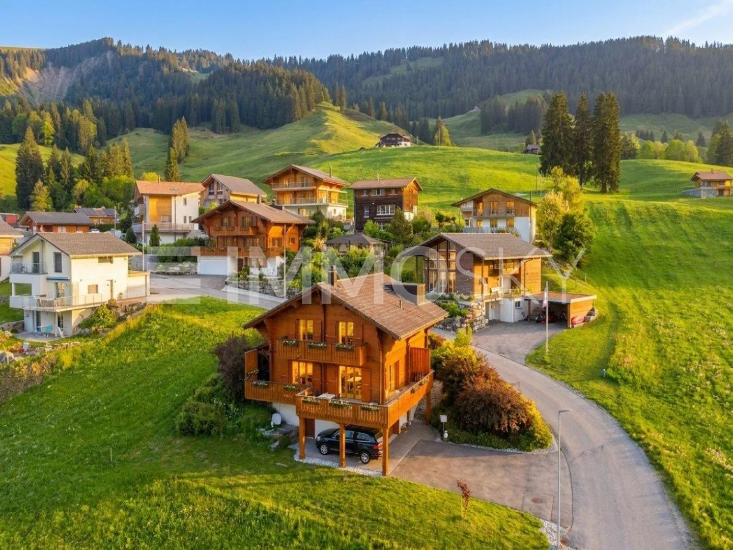 Chalet mit Seeblick und Komfort - Foto 1 von 5
