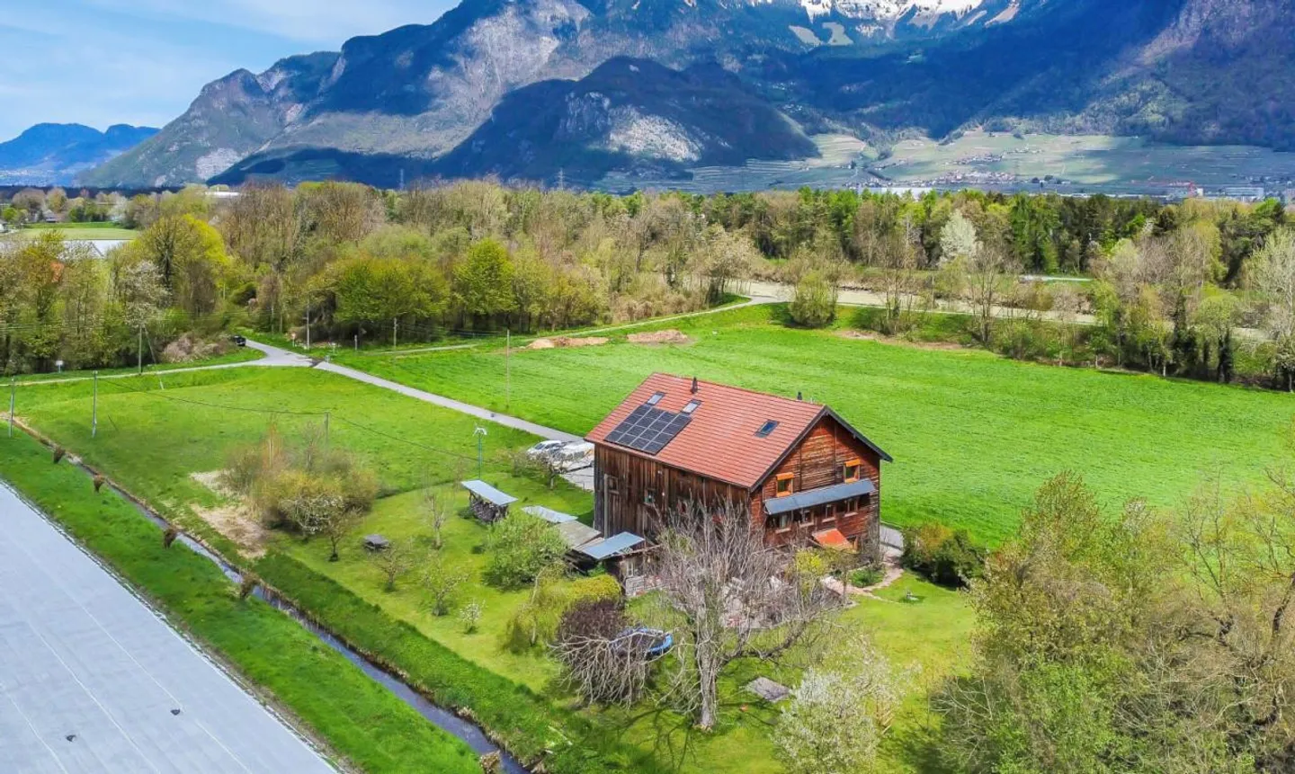 Geräumige Duplexwohnung mit 5,5 Zimmern - großer Garten - Illarsaz - Foto 11 von 12