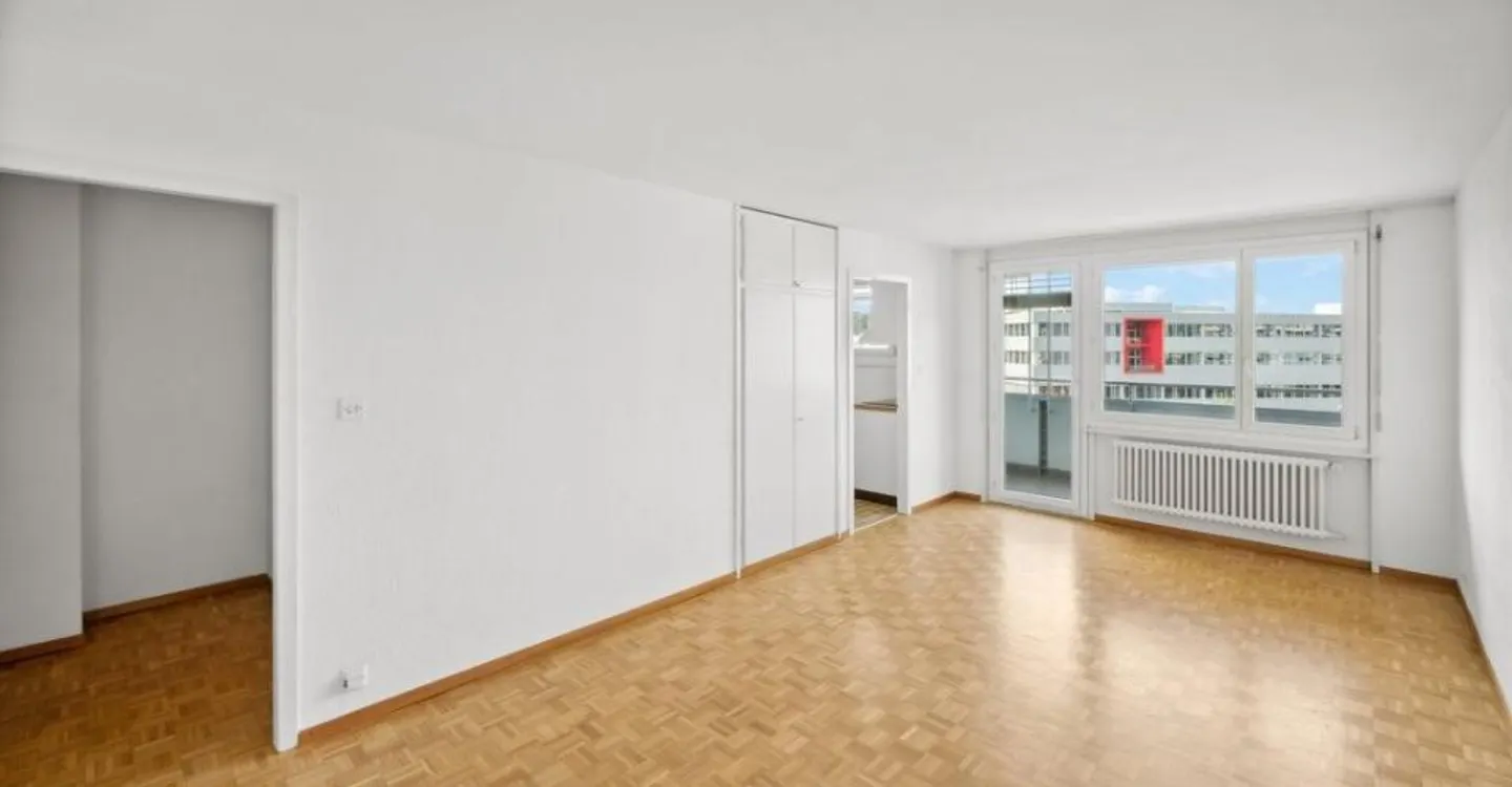 Appartement Charmant Près Commodités - Photo 2 sur 5