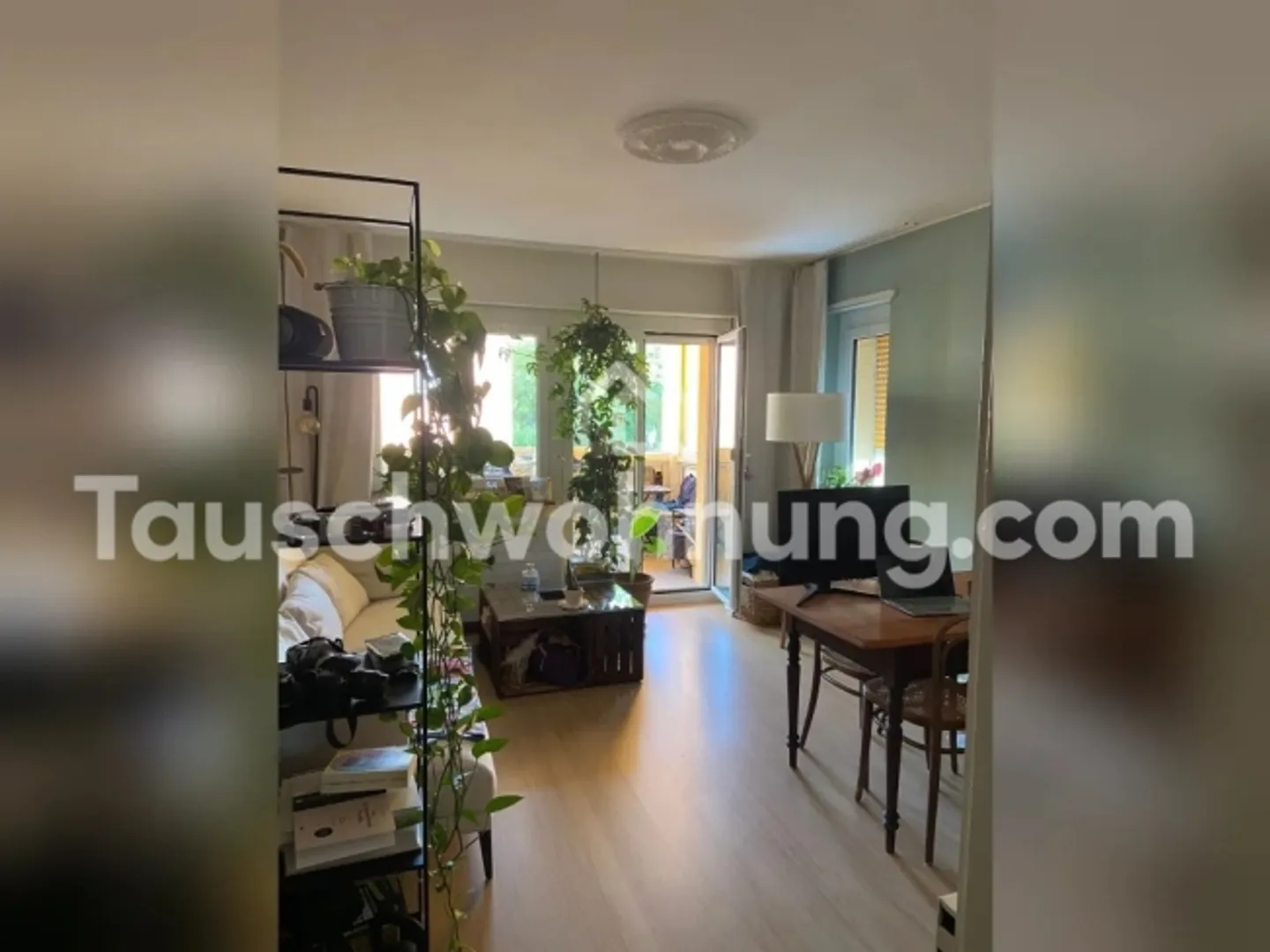 Appartamento di scambio Bellissimo appartamento luminoso di 2,5 stanze con grande balcone - Foto 2 di 8