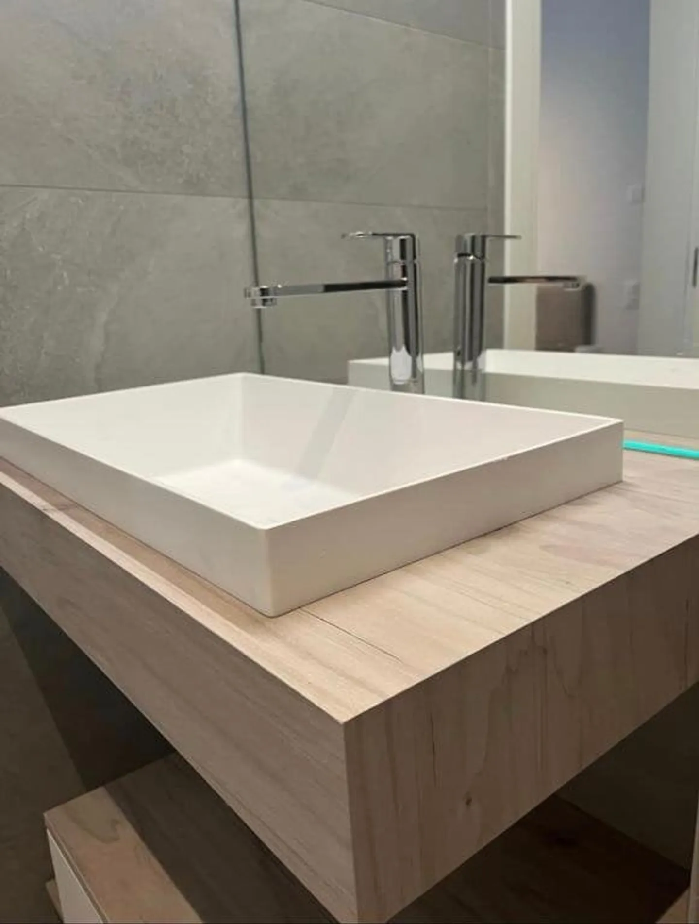 Modern 2.5-room apartment furnished in Lugano - Photo 8 of 13