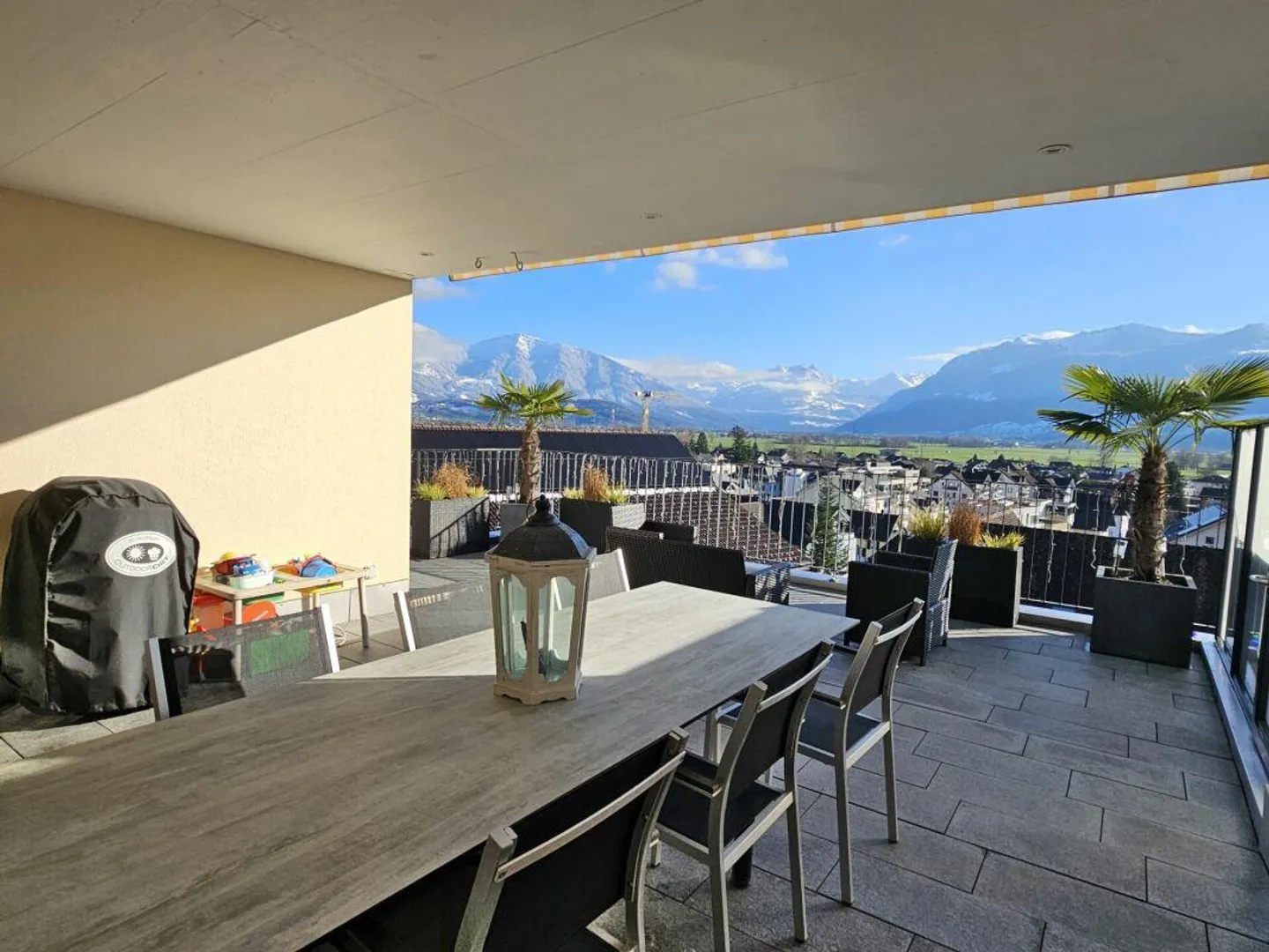 Appartement en duplex exclusif de 5,5 pièces dans un emplacement sud dégagé... - Photo 3 sur 20