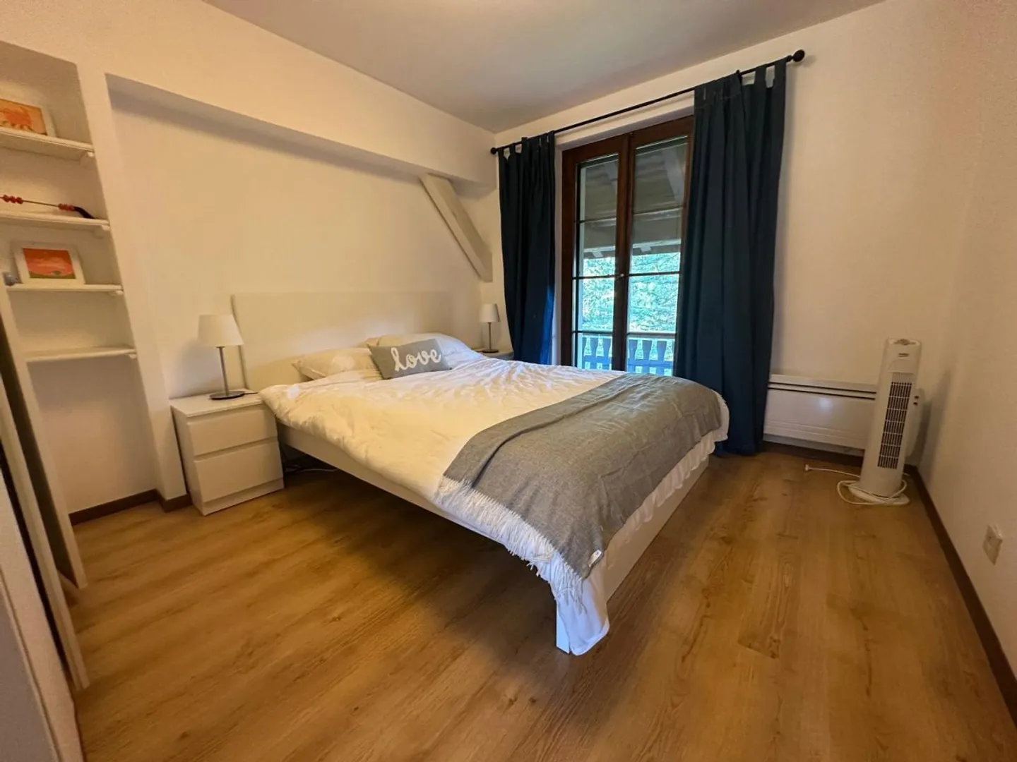 Prächtiges Einfamilienhaus / 5 Schlafzimmer / 3 Badezimmer / Garten - Foto 11 von 13