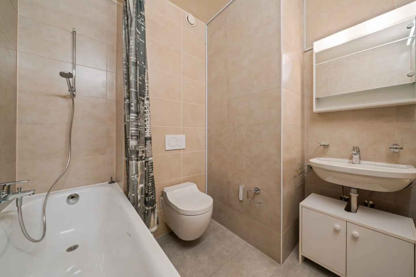 Wohnung kaufen - Foto 2 von 4