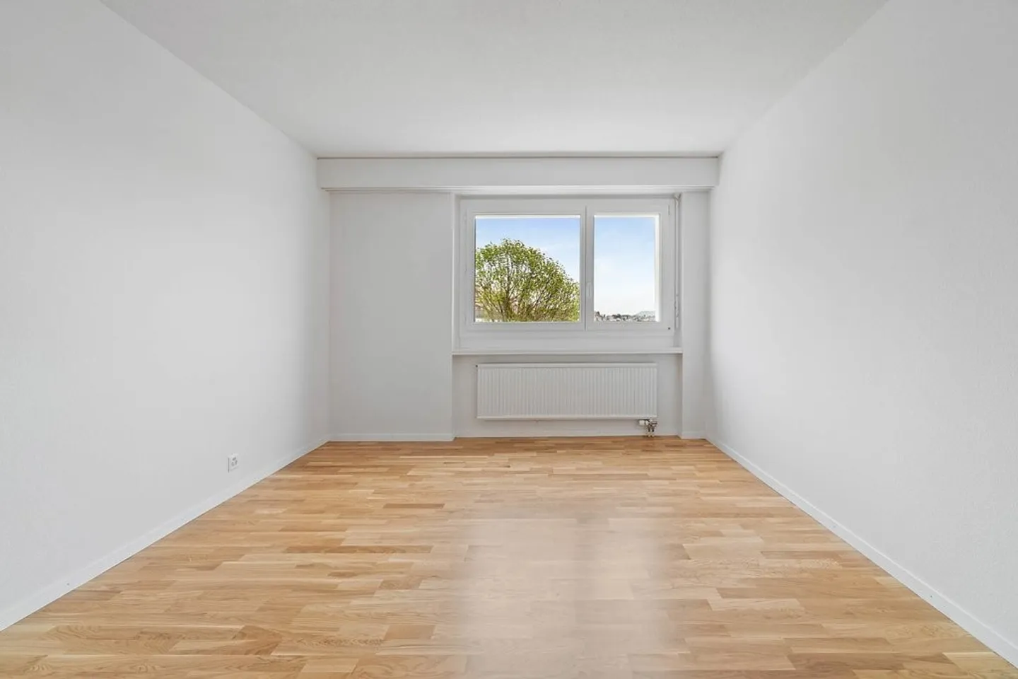 Apartment for rent - Photo 4 of 7