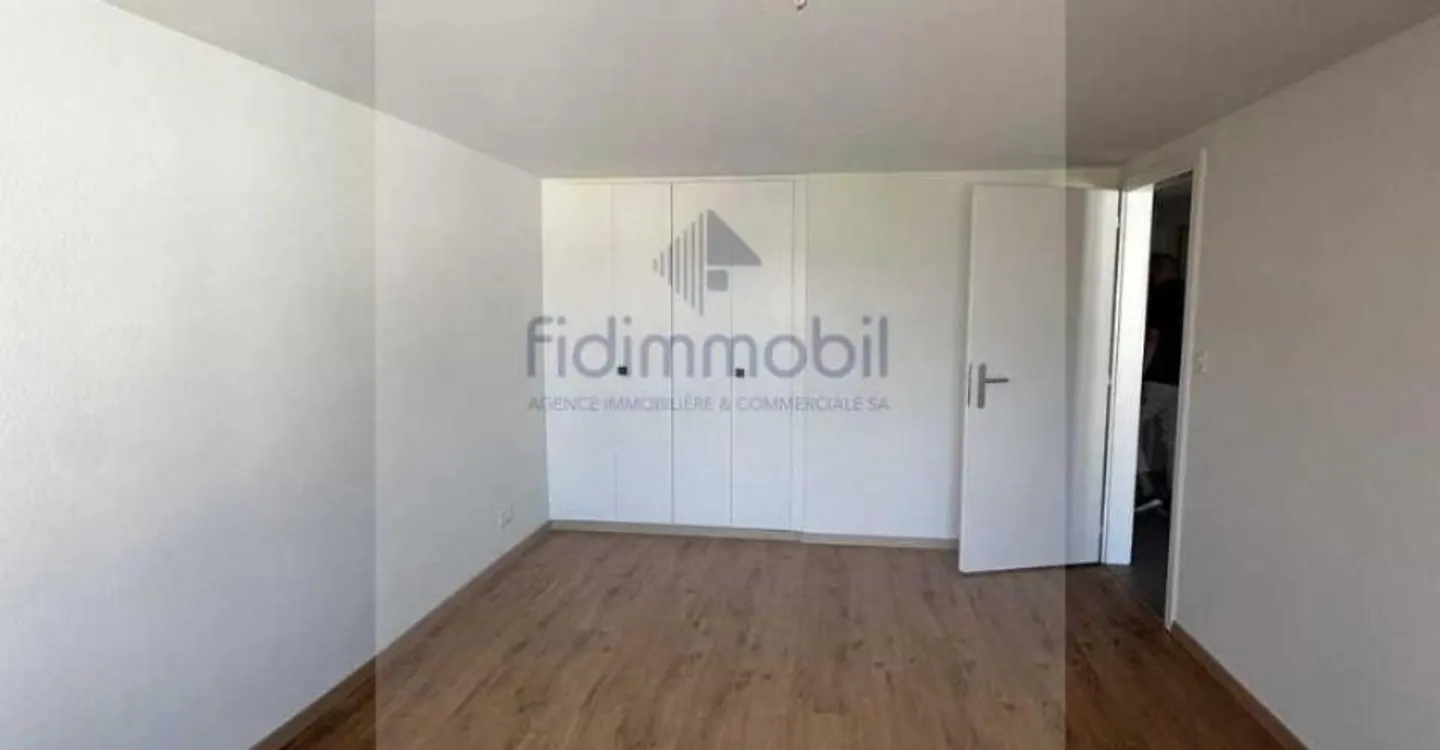 Appartement Rénové dans Quartier Calme - Photo 7 sur 9