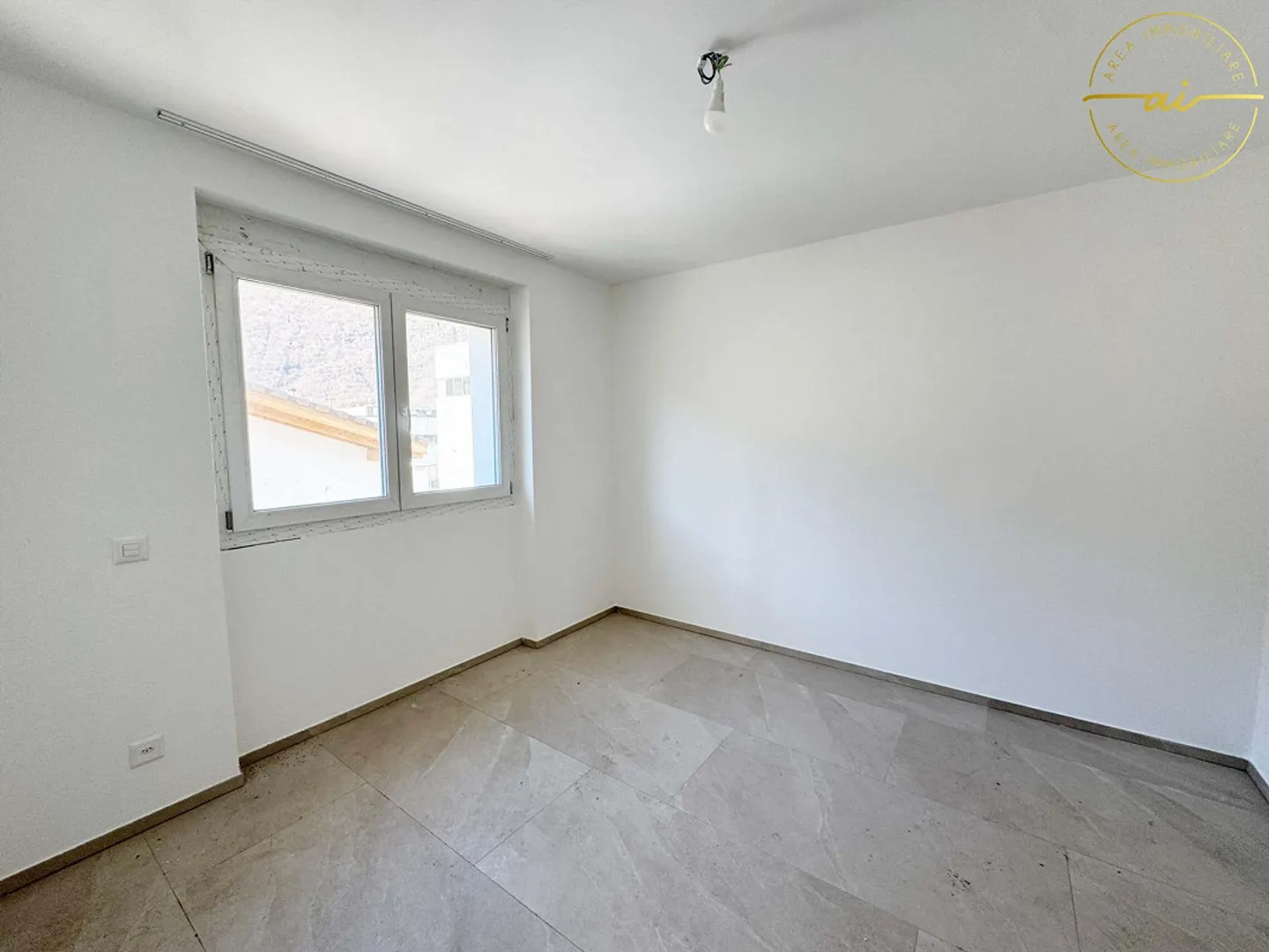MODERN 4.5 ROOMS NEW BUILDING WITH TERRACE - Photo 9 of 10
