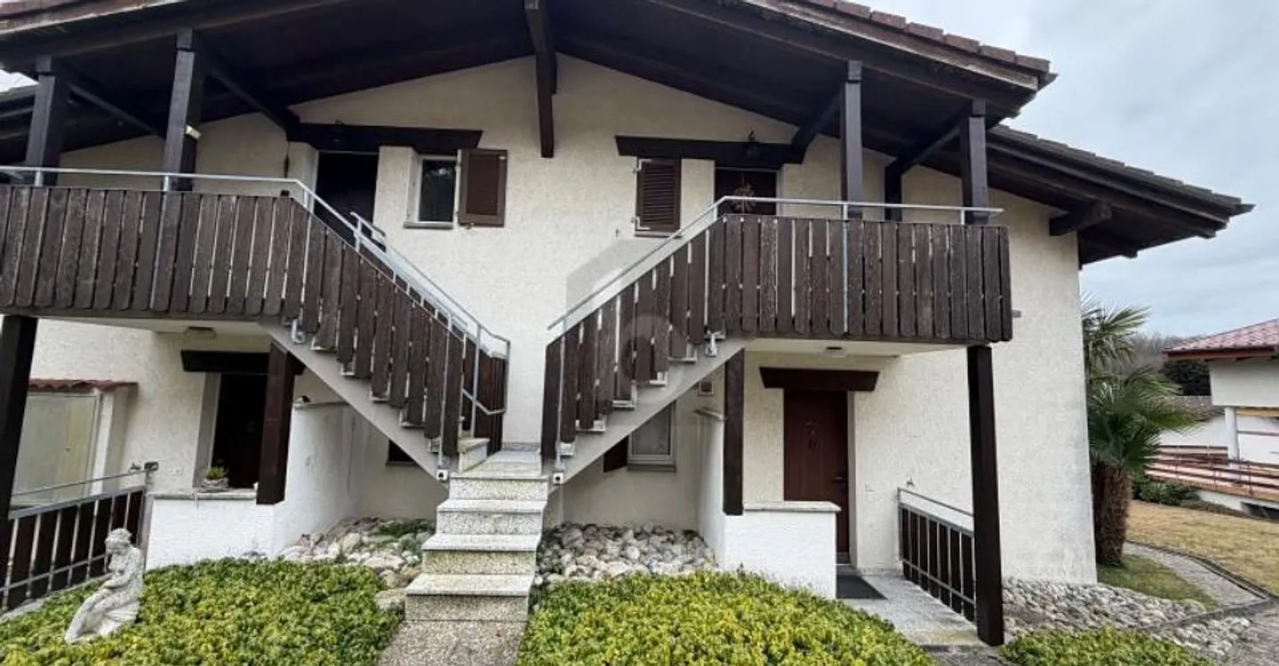 Bright Duplex with Panoramic Terrace - Photo 3 of 6