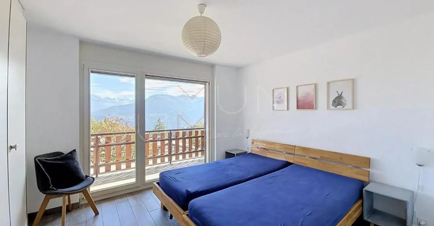 Appartement rénové avec jardin - Photo 8 sur 12