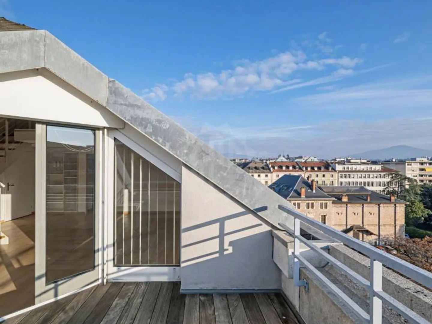 Pleasant Apartment - Geneva - Photo 2 of 9