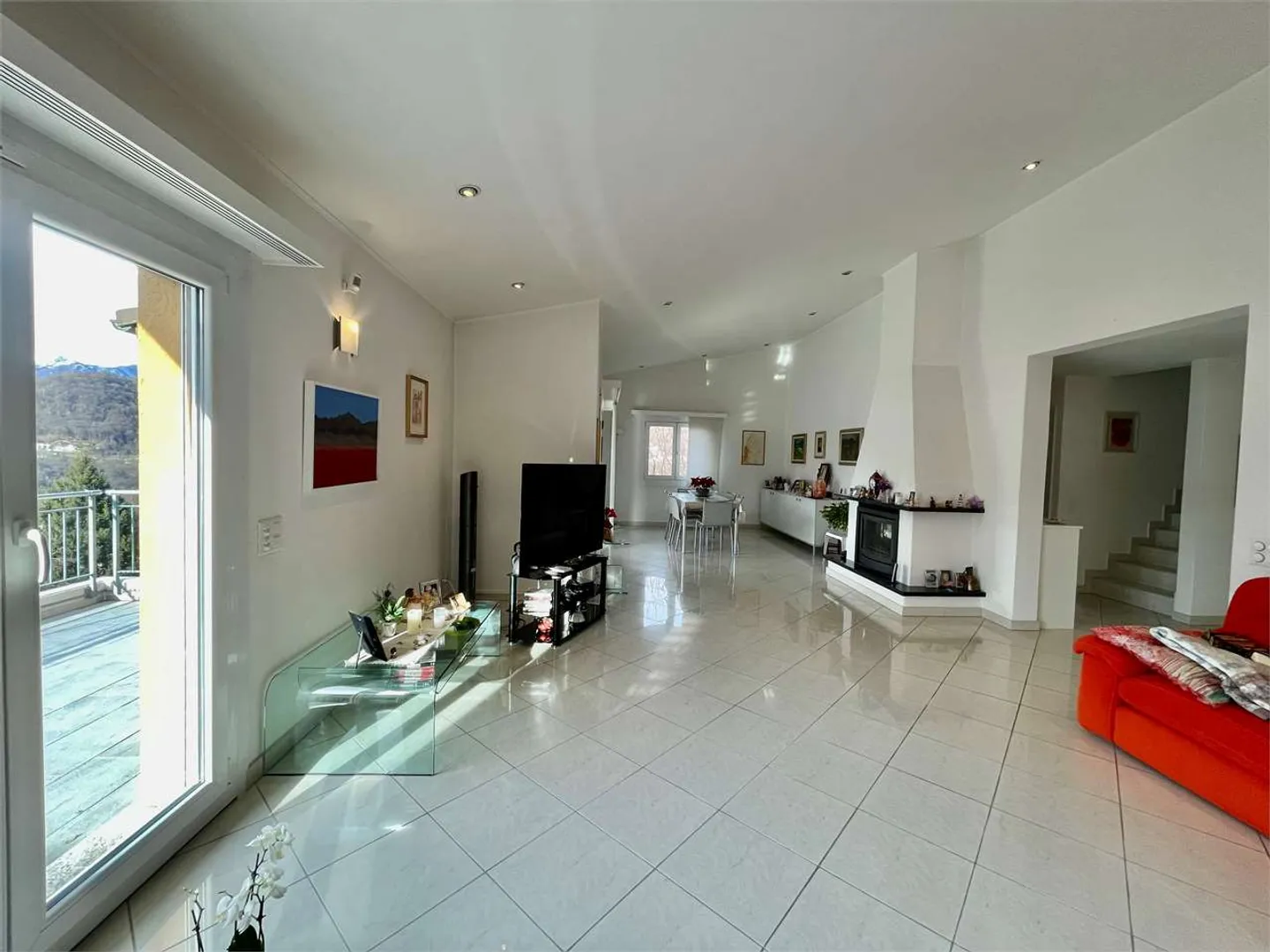 Villa with two residential units, pool and panoramic view - Cadro - Photo 2 of 13