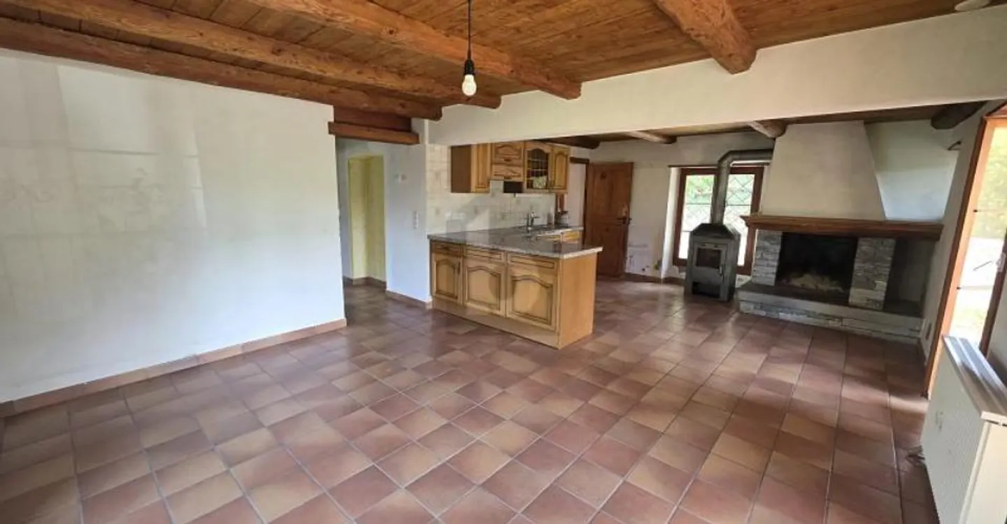Spacious Family Home in Nature - Photo 4 of 6