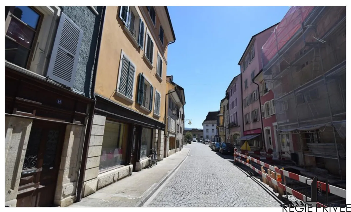 Single house for sale - Photo 1 of 4