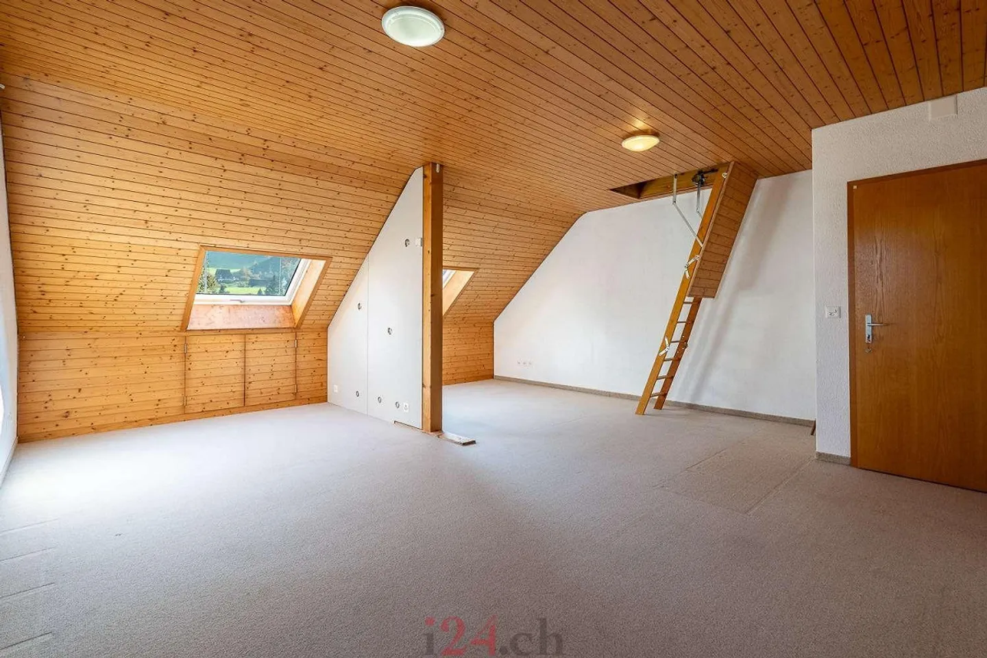 Spazio per tutta la famiglia – Grande casa angolare di 5.5 stanze con giardino e... - Foto 12 di 12