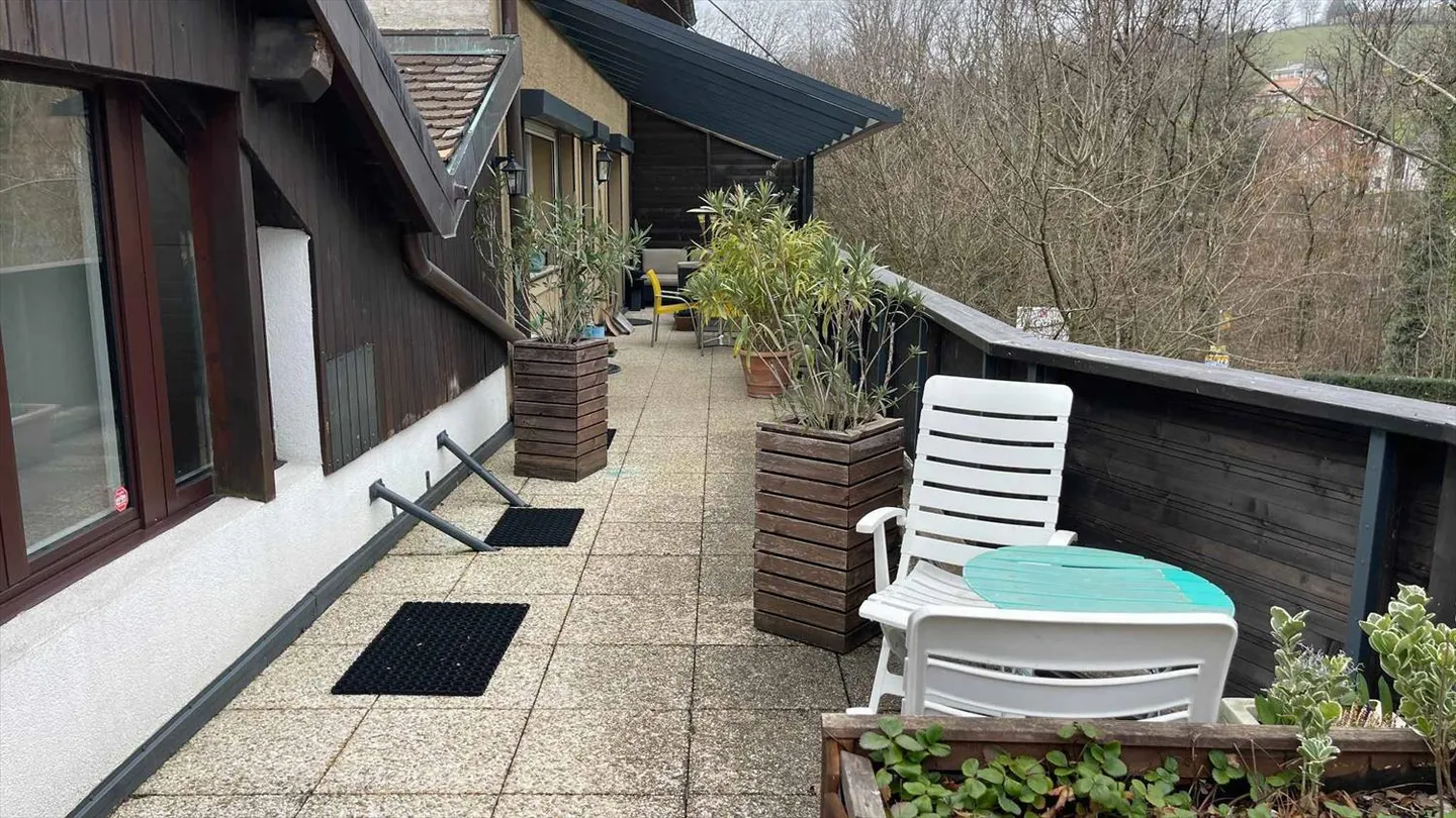 Per investitori - Piacevole appartamento duplex di 4 stanze - Foto 7 di 9