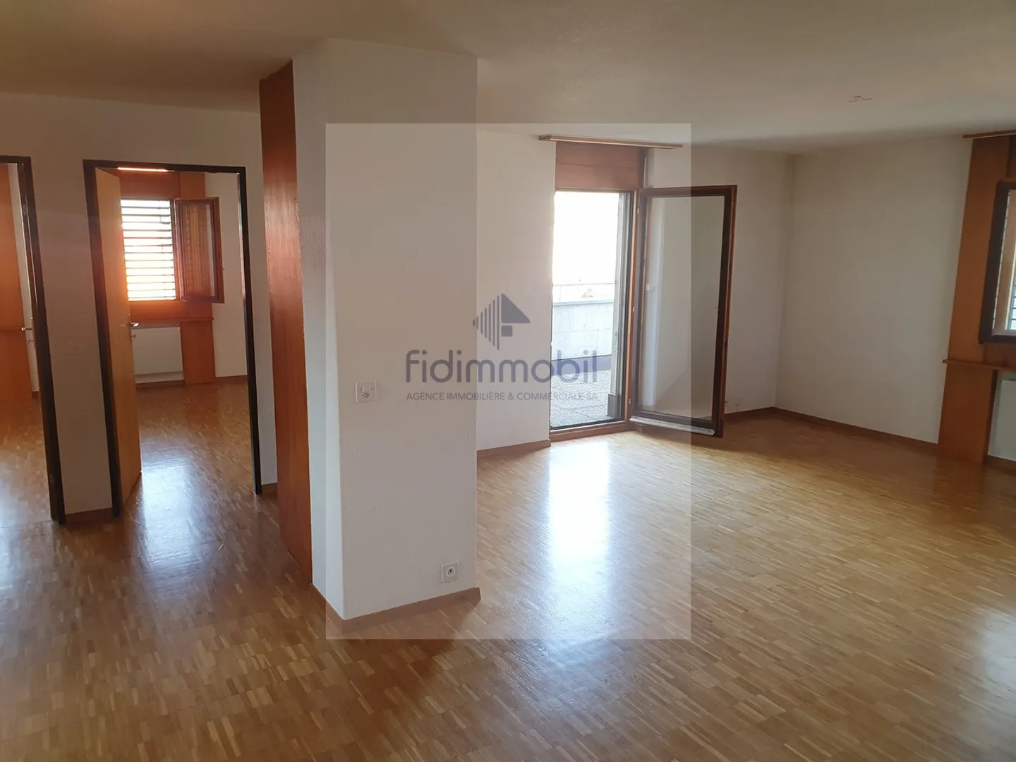 Appartamento 4.5 stanze - Foto 2 di 6