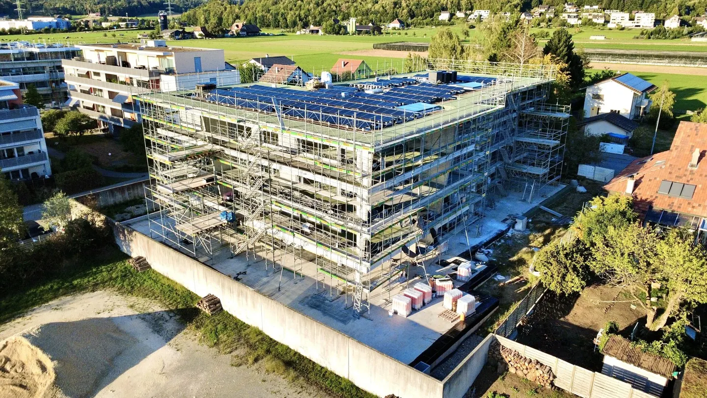 Appartamento nuovo di 2,5 locali al piano terra di alta qualità con possibilità di personalizzazione a Oftringen! - Foto 5 di 7