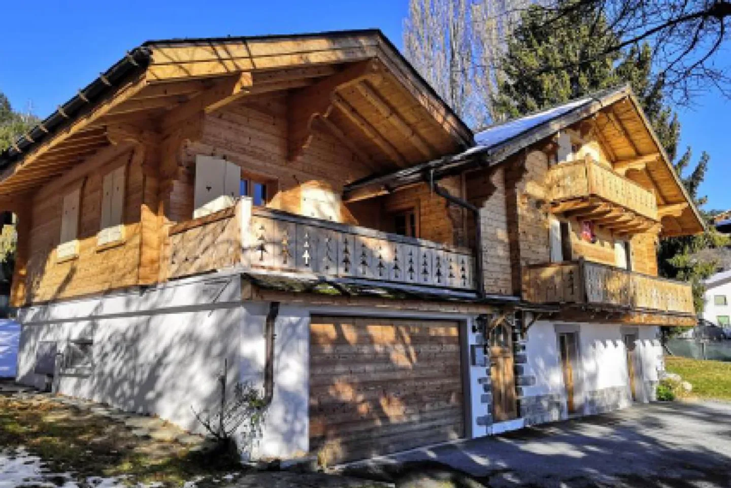 Chalet avec Vue Alpestre Époustouflante - Photo 1 sur 10
