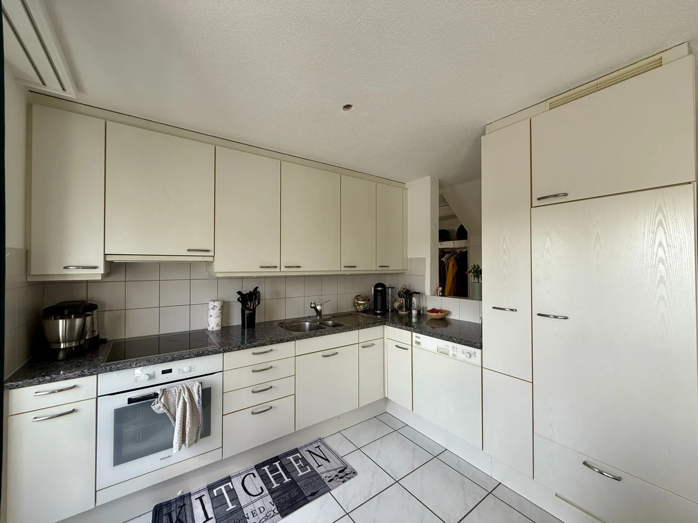 Vivere per meno di CHF 600.-- al mese! - Foto 4 di 10