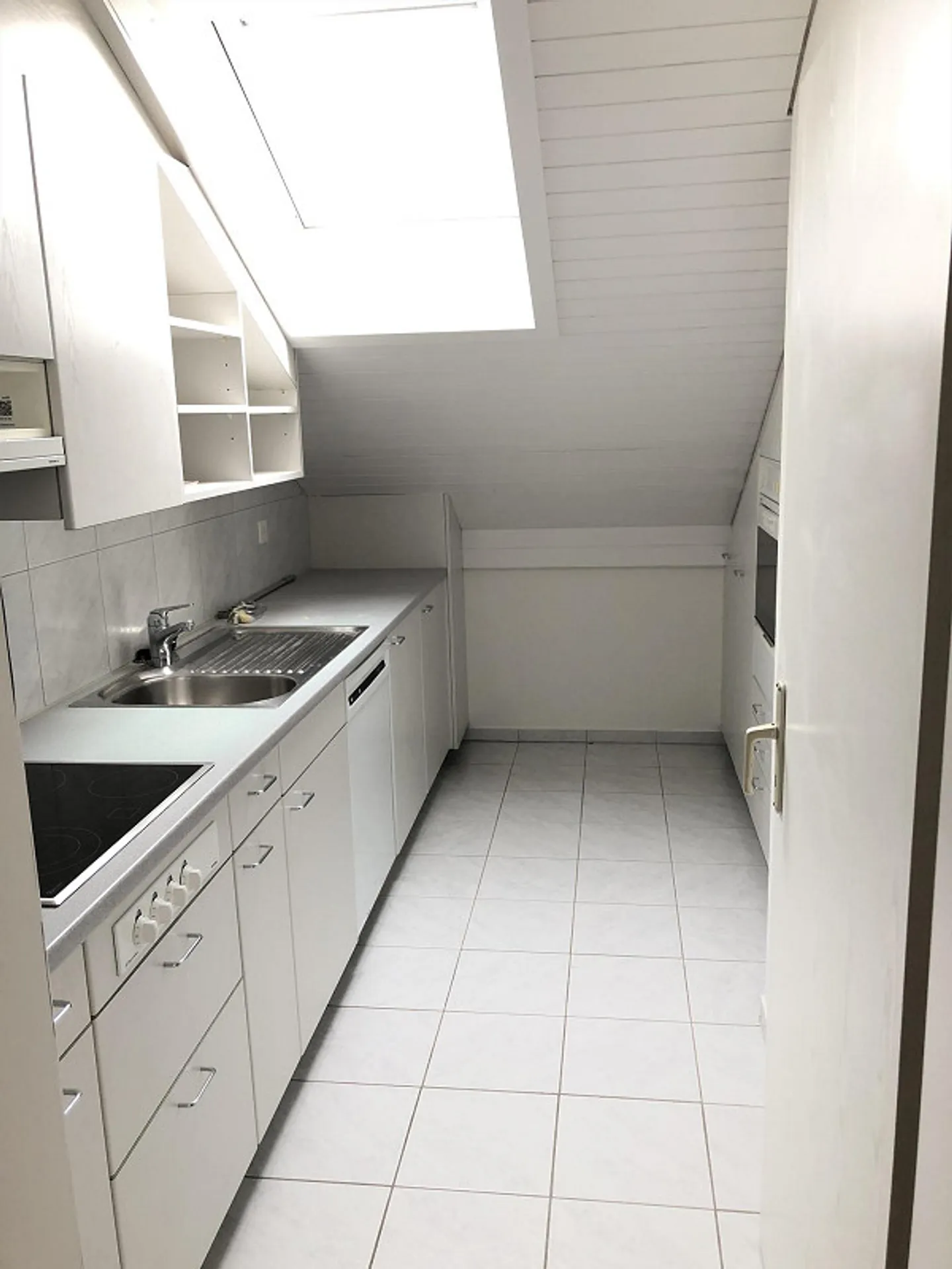Charmante 4.5 Zimmer Wohnung - Foto 2 von 9