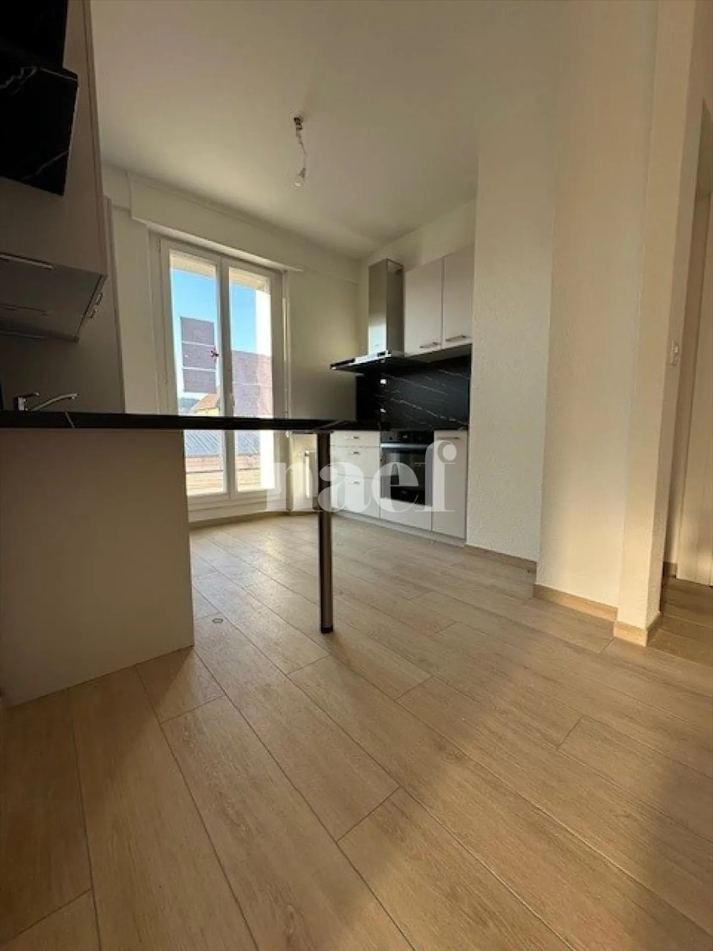 Appartamento di 4 locali - Foto 1 di 12