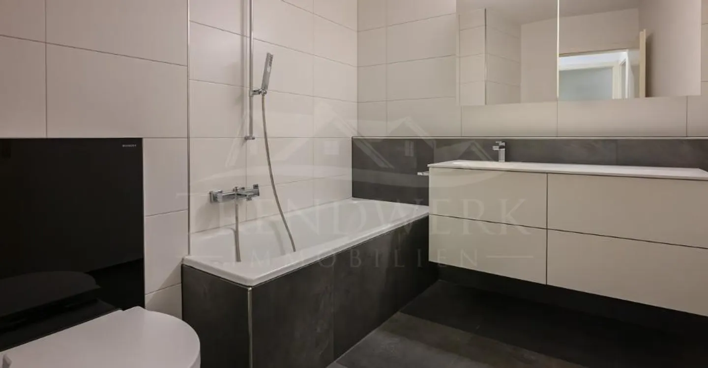 Appartement de 3 pièces avec jardin, situé au cœur de Gümligen - Photo 7 sur 13