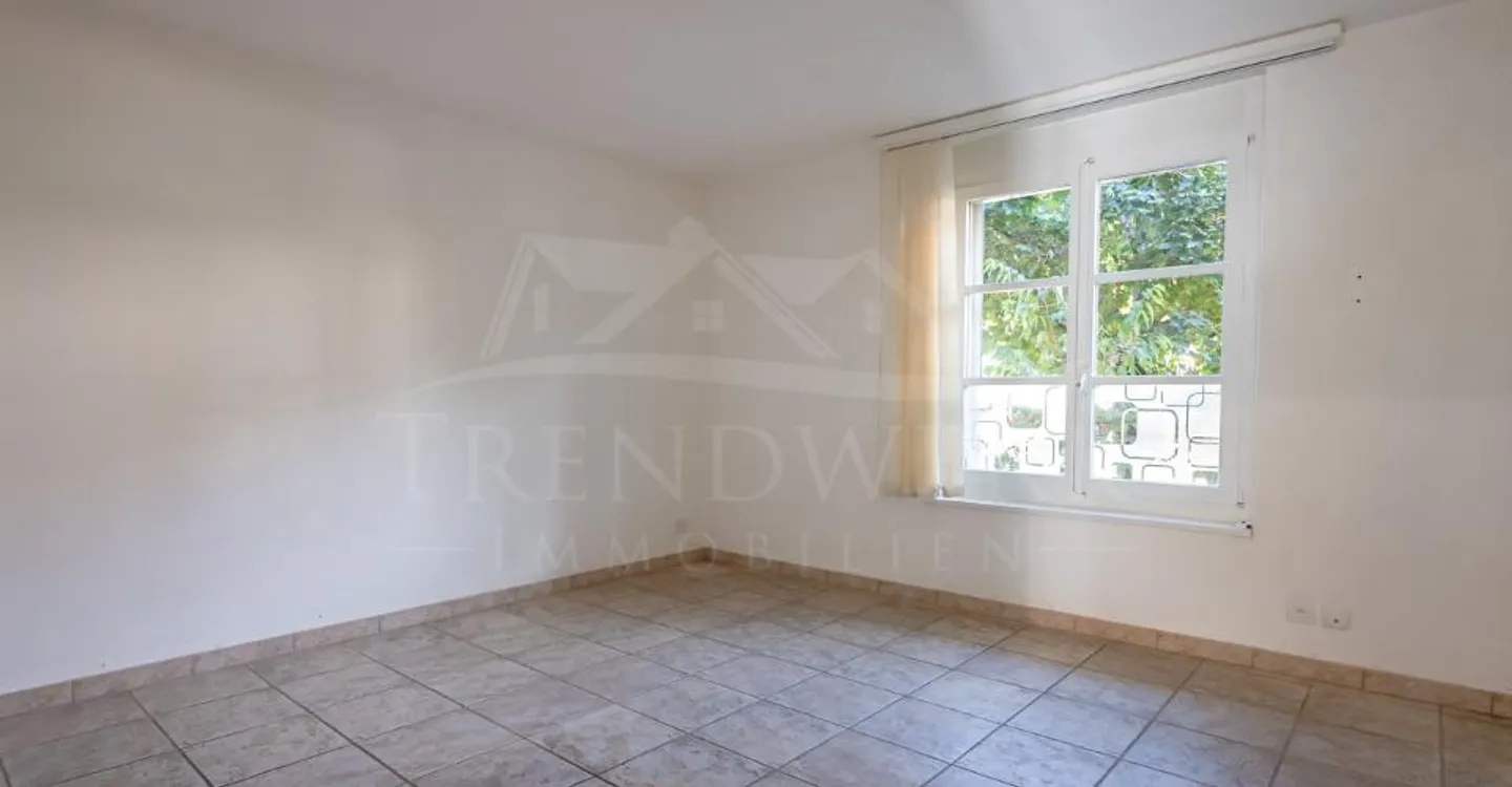 Appartement de 3 pièces avec jardin, situé au cœur de Gümligen - Photo 5 sur 13