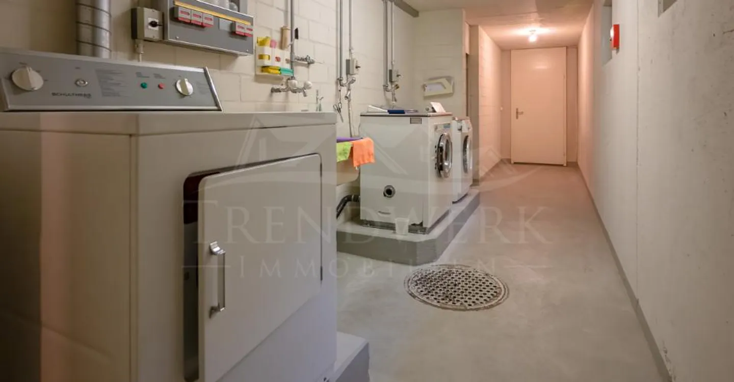 Appartement de 3 pièces avec jardin, situé au cœur de Gümligen - Photo 11 sur 13
