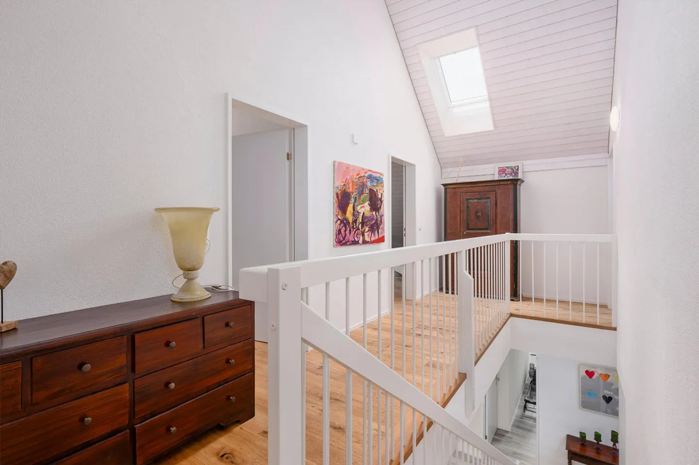 Spacious Maisonette with Style - Photo 6 of 9