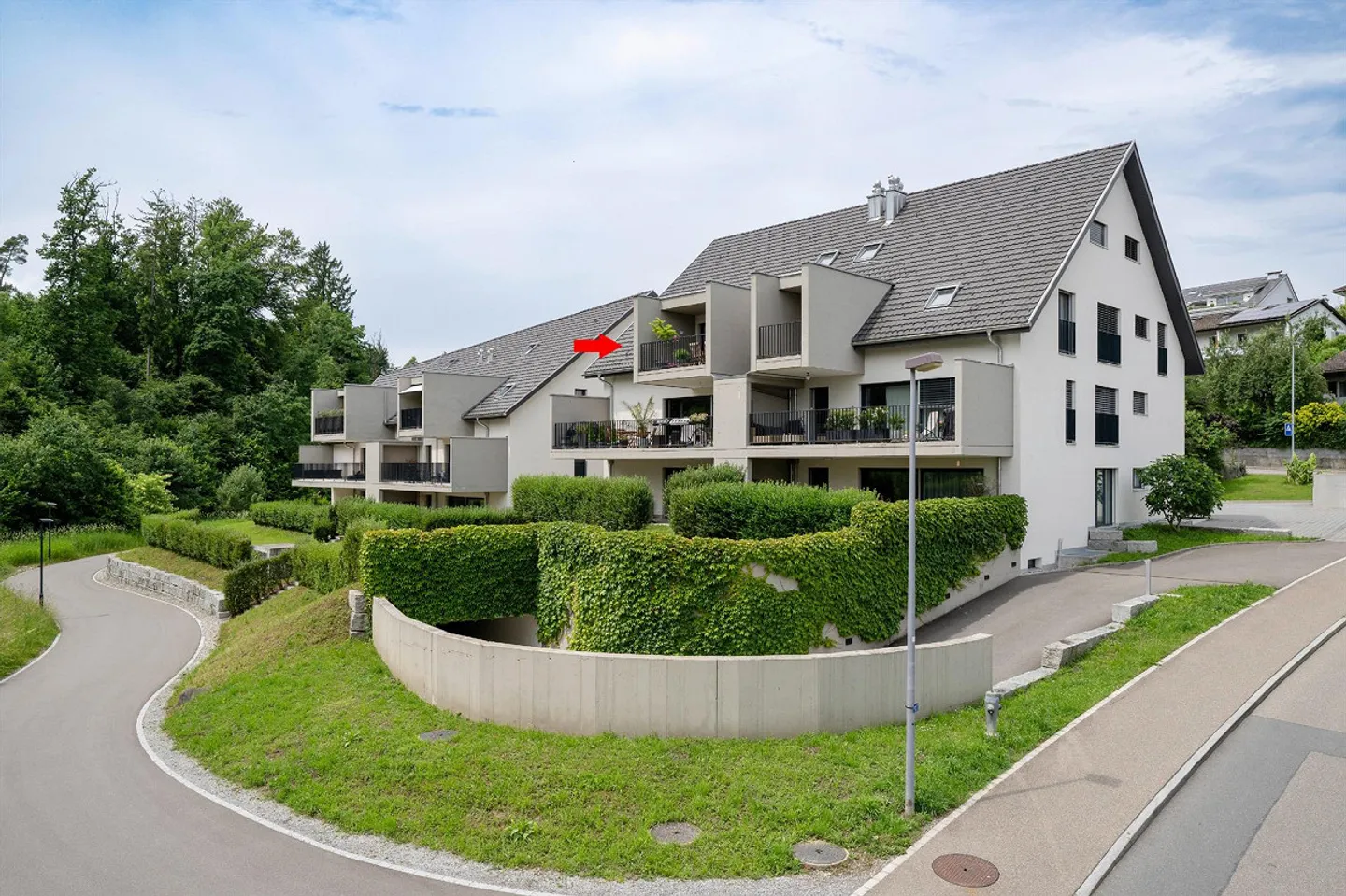 Spacious Maisonette with Style - Photo 8 of 9