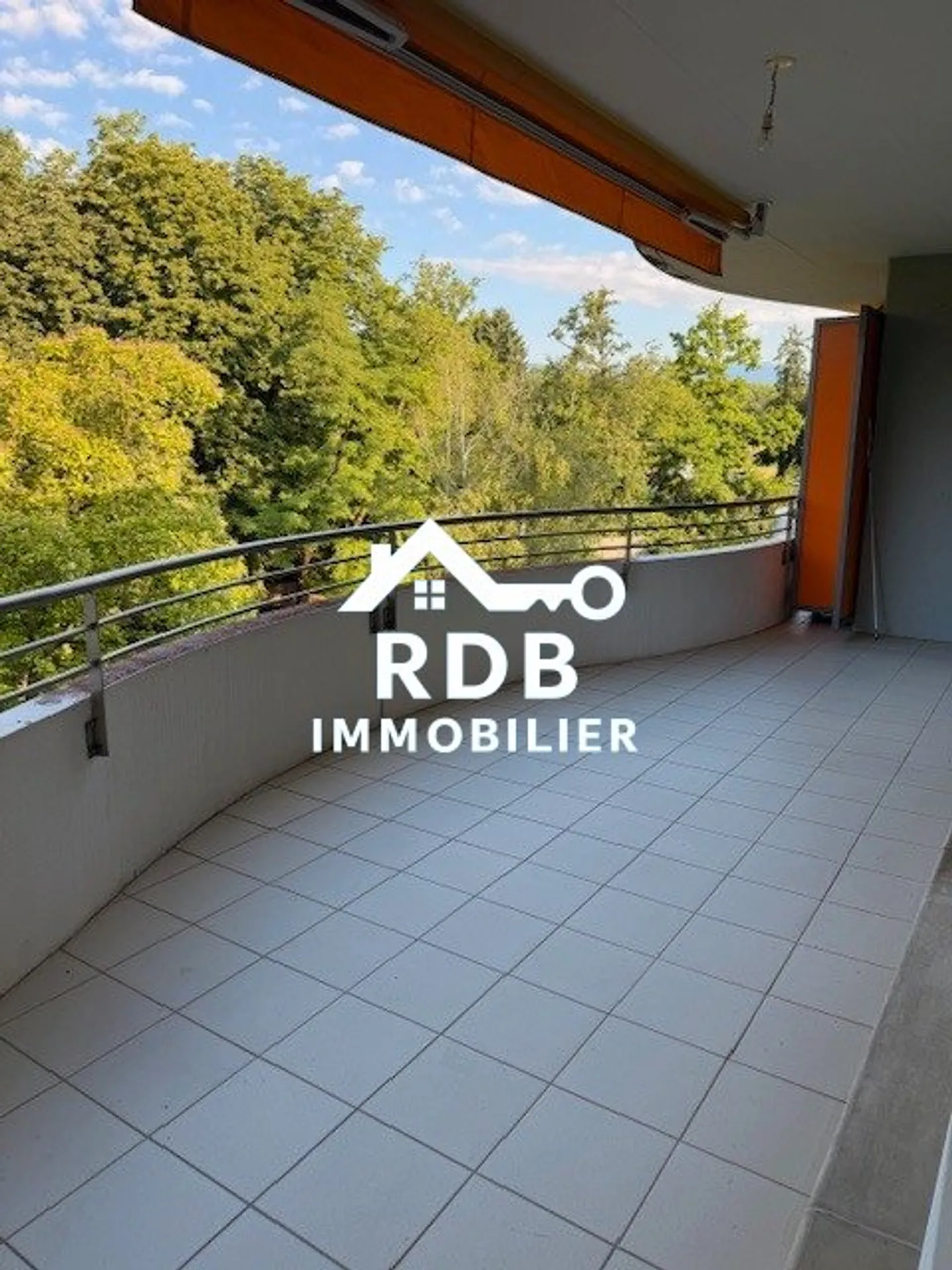 5-room apartment on the 5th floor located in Versoix 1290 - Photo 7 of 9