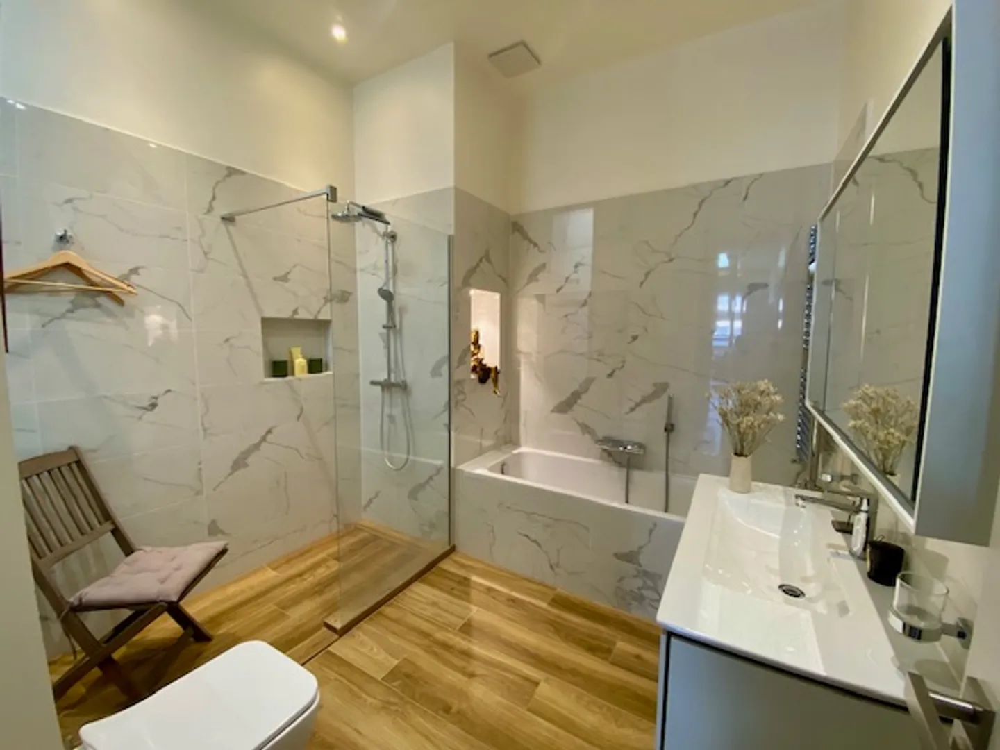 Dachgeschoss 6.5 Zimmer - Foto 15 von 19